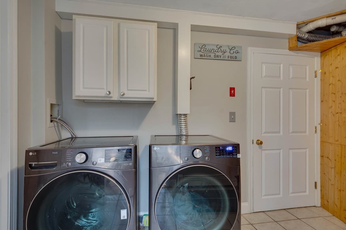 Single Family Residence at 23 Lovers Leap Ave, Lynn MA 01904, Lynn, photo 6 of 19