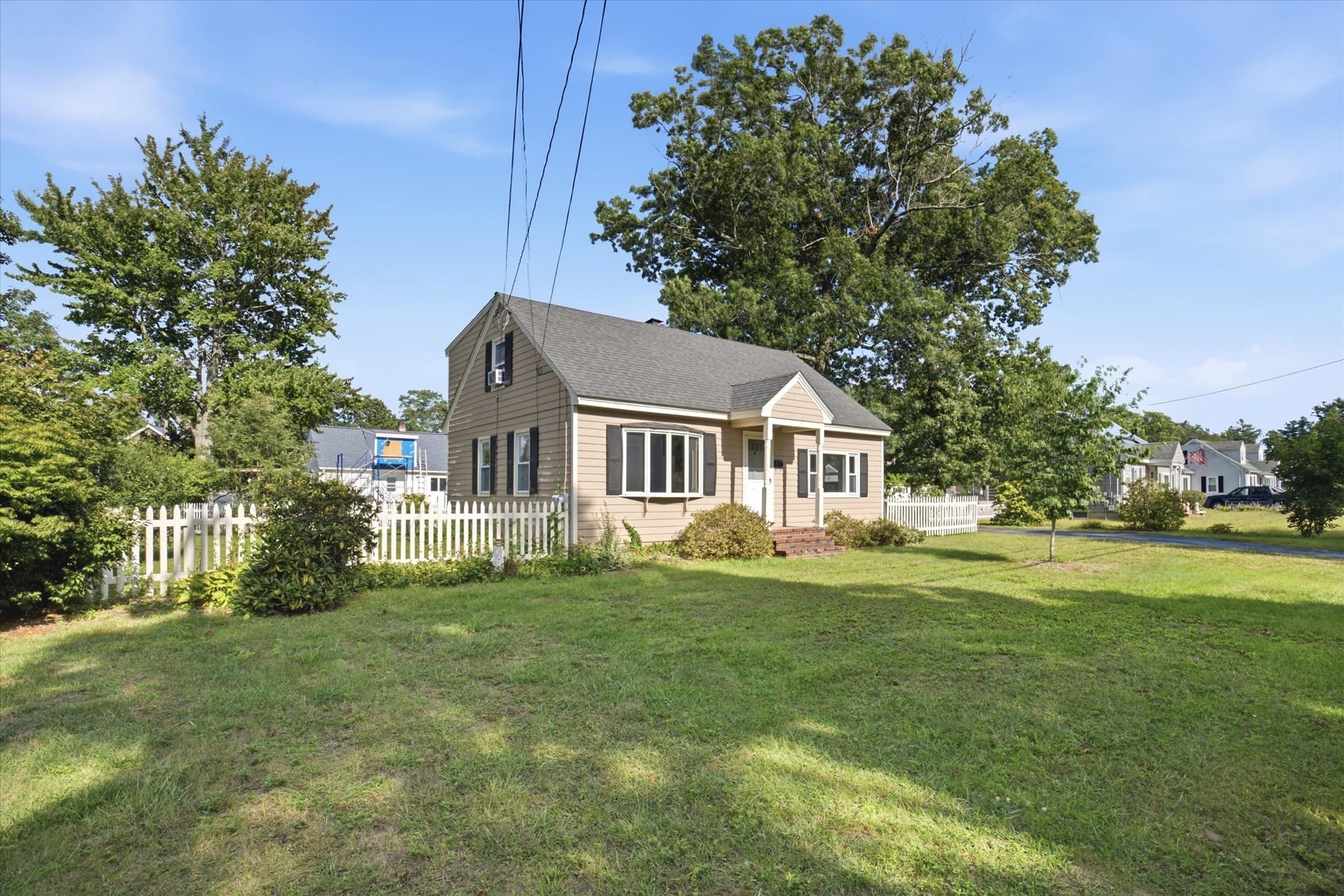 Single Family Residence at 6 Pleasant St, Chelmsford MA 01824, photo 36 of 42