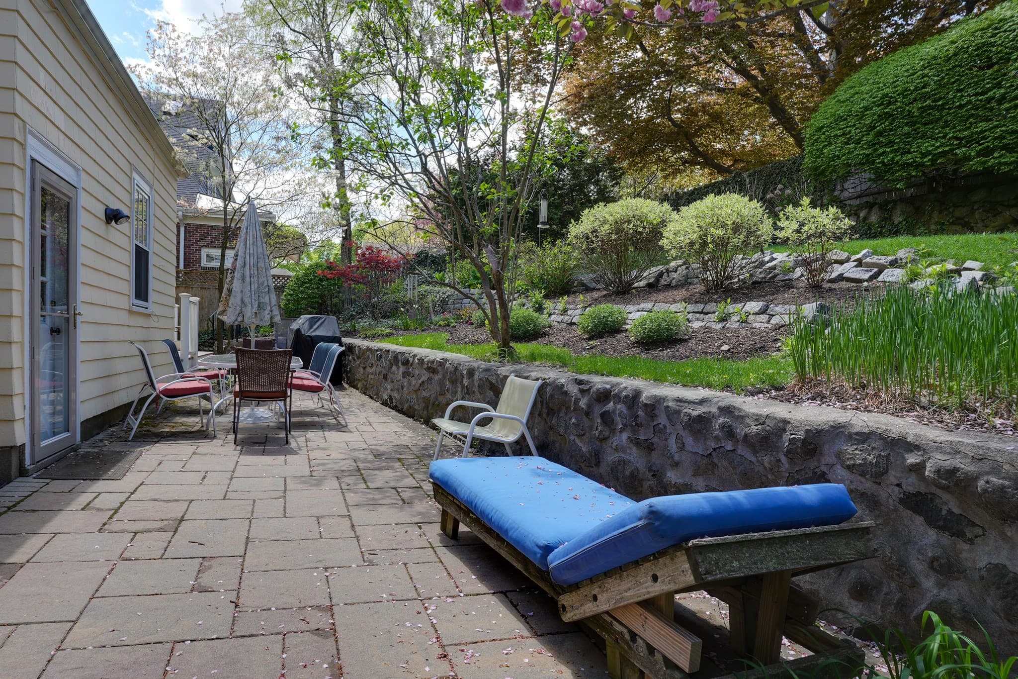 Single Family Residence at 54 Elizabeth Rd, Belmont MA 02478, Belmont, photo 34 of 42