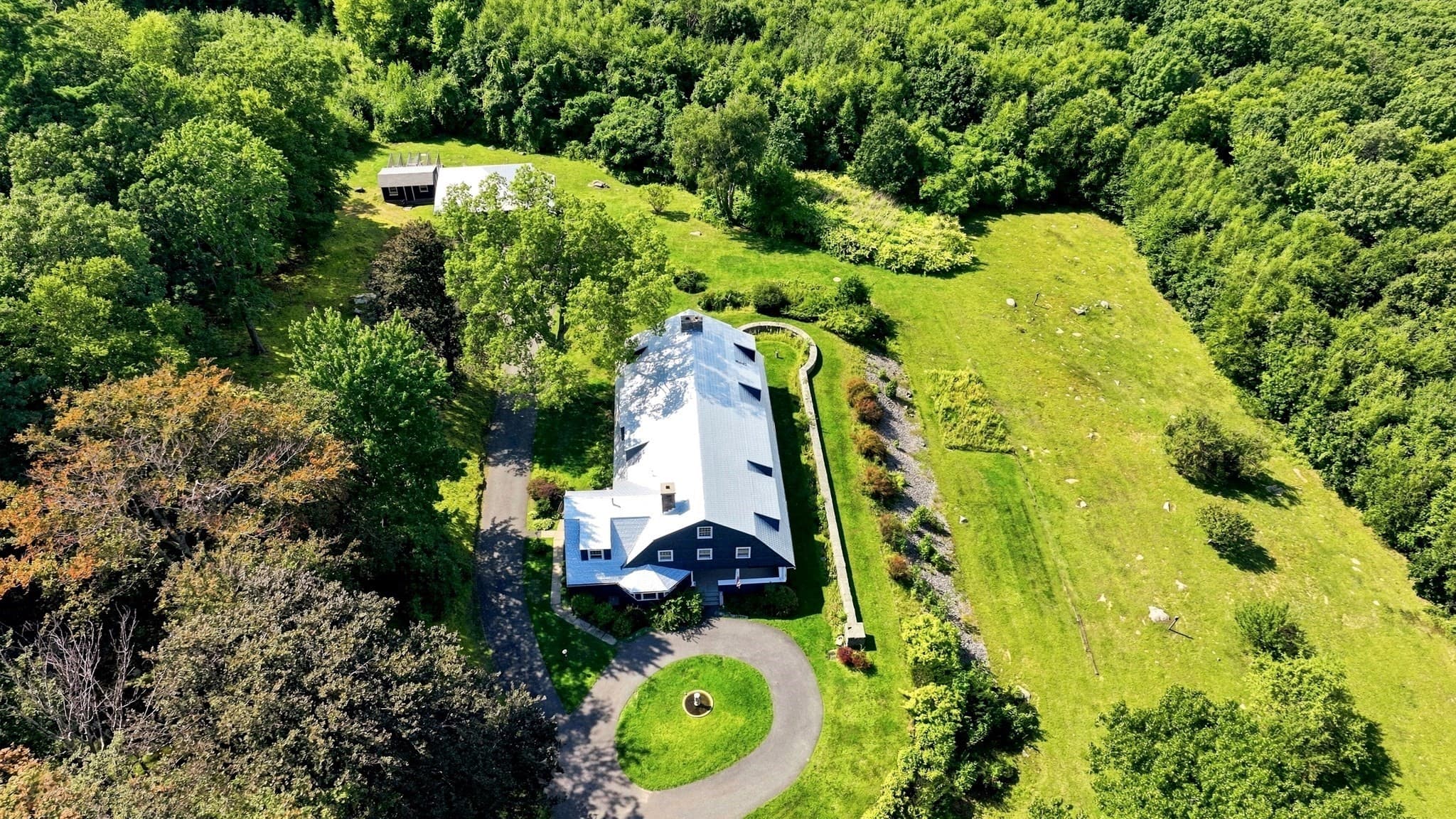 Single Family Residence at 23R Burlingame, Palmer MA 01069, photo 4 of 42