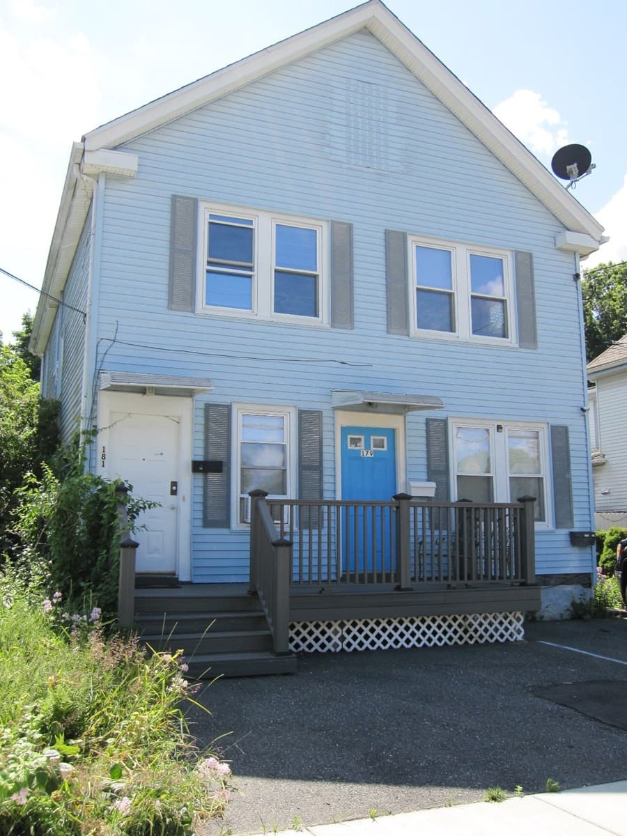 3 Family at 179-181 Grant Street, Framingham MA 01702, Framingham, photo 2 of 28
