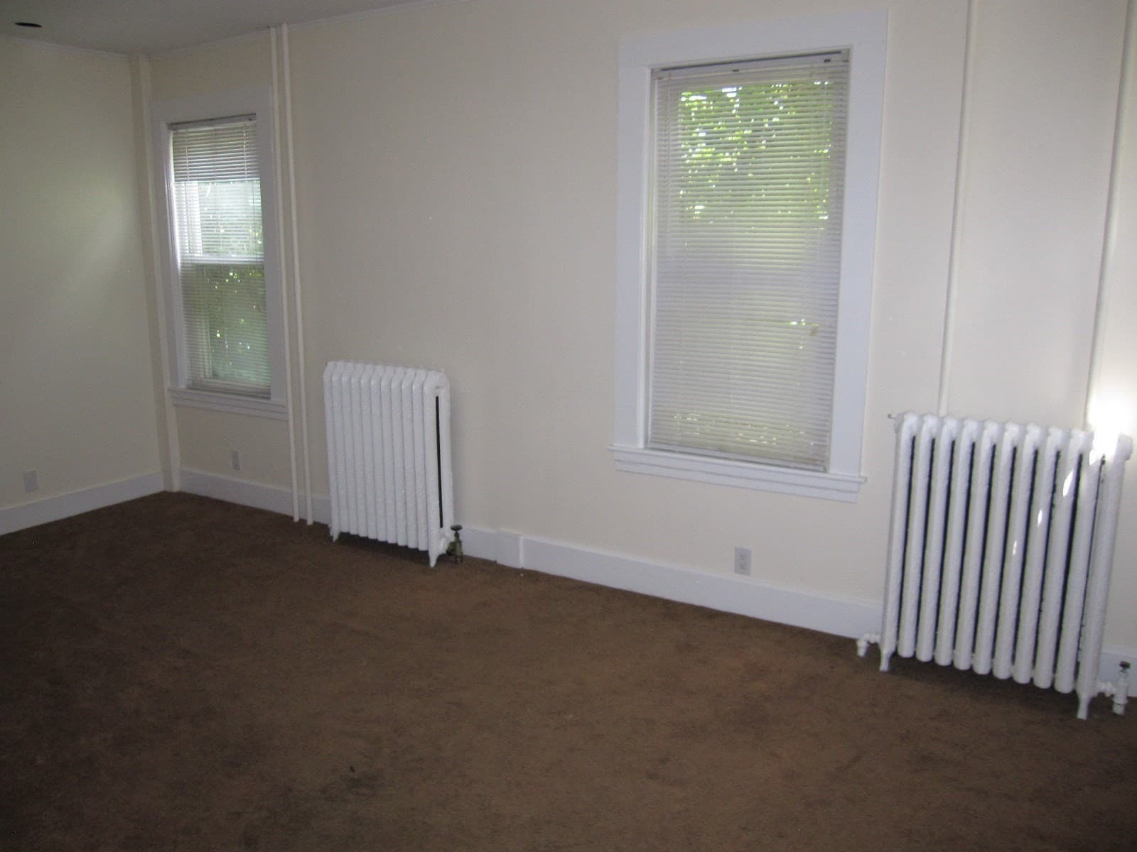 3 Family at 179-181 Grant Street, Framingham MA 01702, Framingham, photo 7 of 28