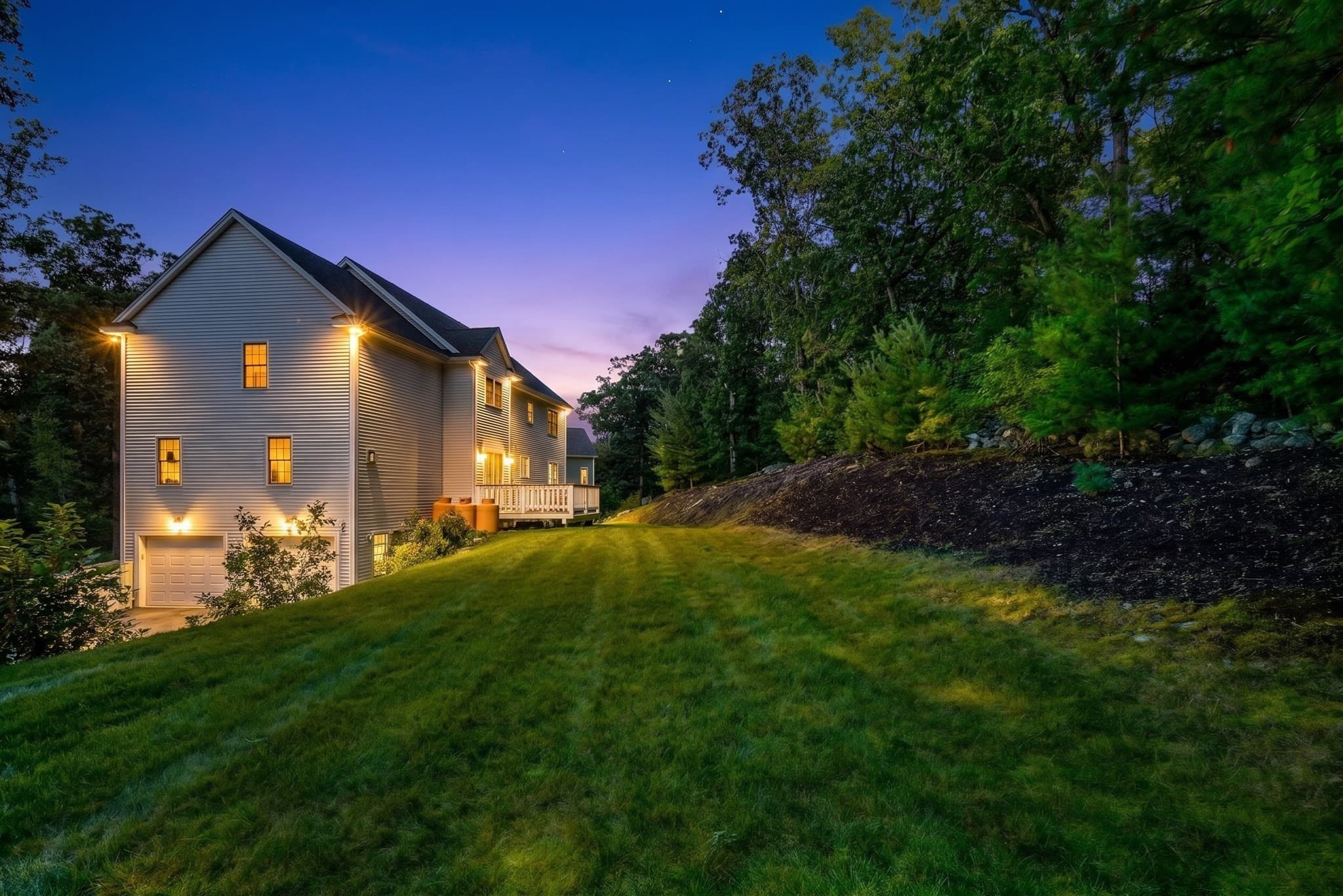 Single Family Residence at 4 Murray Hill Circle, Wilmington MA 01887, Wilmington, photo 37 of 38