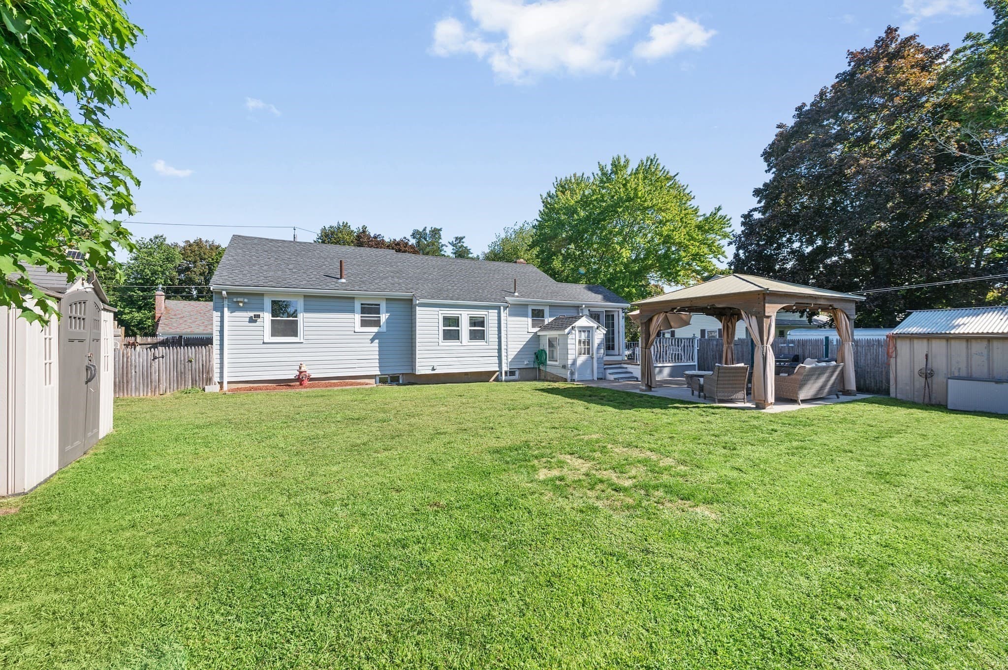 Single Family Residence at 9 Fosters Ln, Wakefield MA 01880, photo 16 of 29
