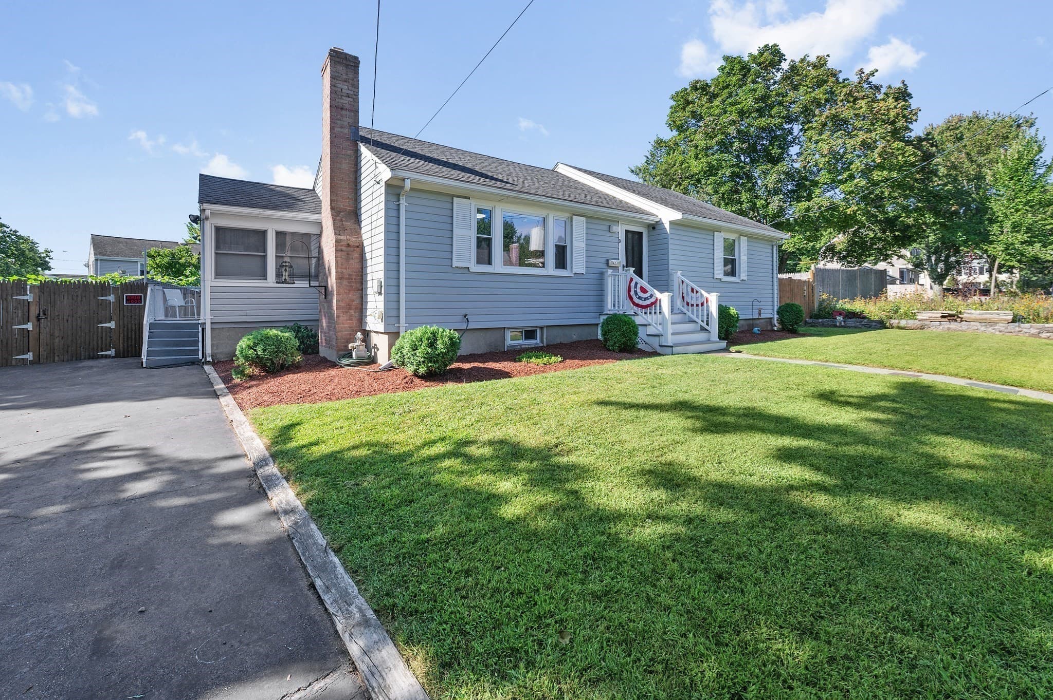 Single Family Residence at 9 Fosters Ln, Wakefield MA 01880, photo 12 of 29