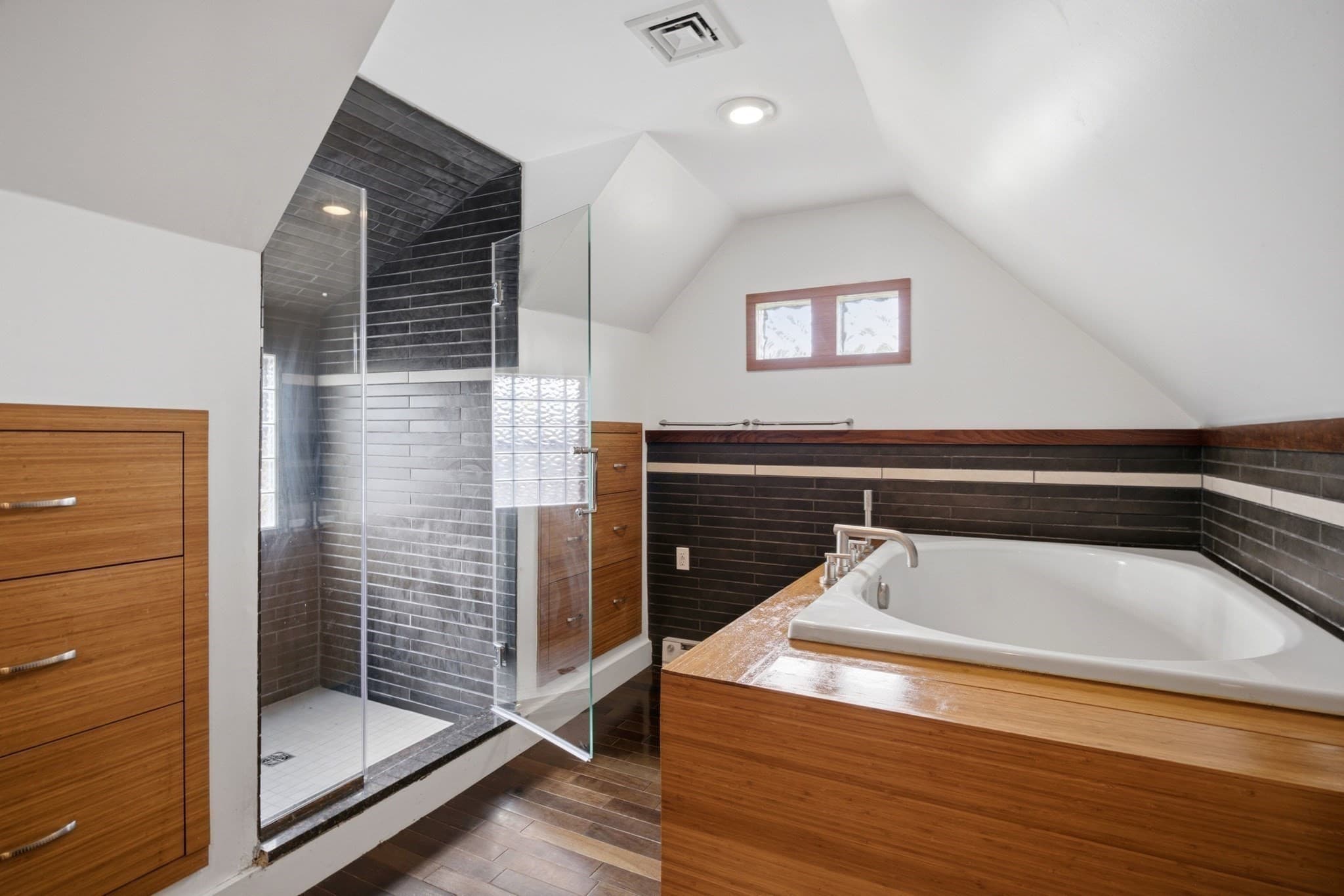 Single Family Residence at 36 Walton St, Boston MA 02124, Boston, photo 28 of 42