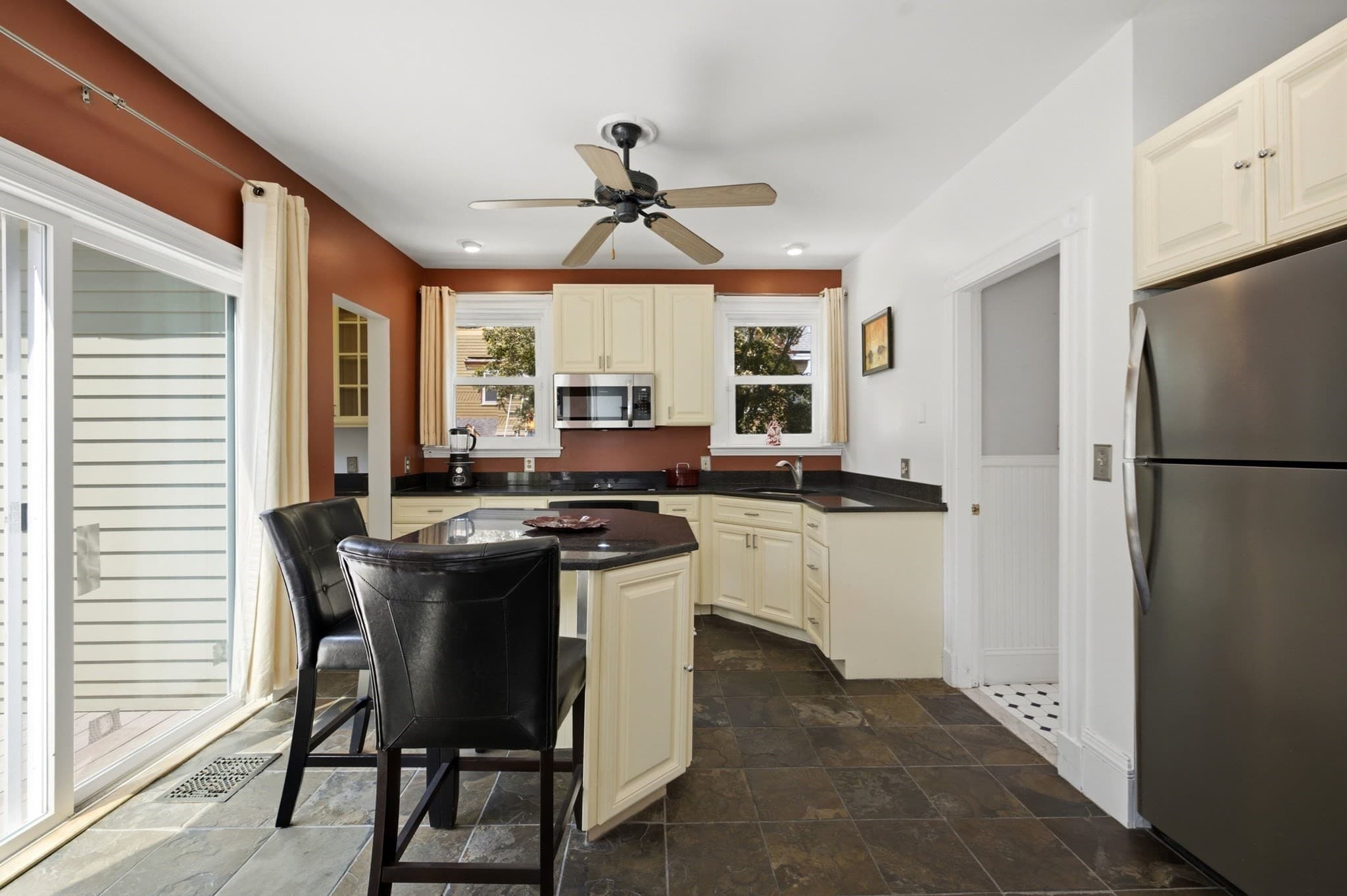 Single Family Residence at 36 Walton St, Boston MA 02124, Boston, photo 10 of 42