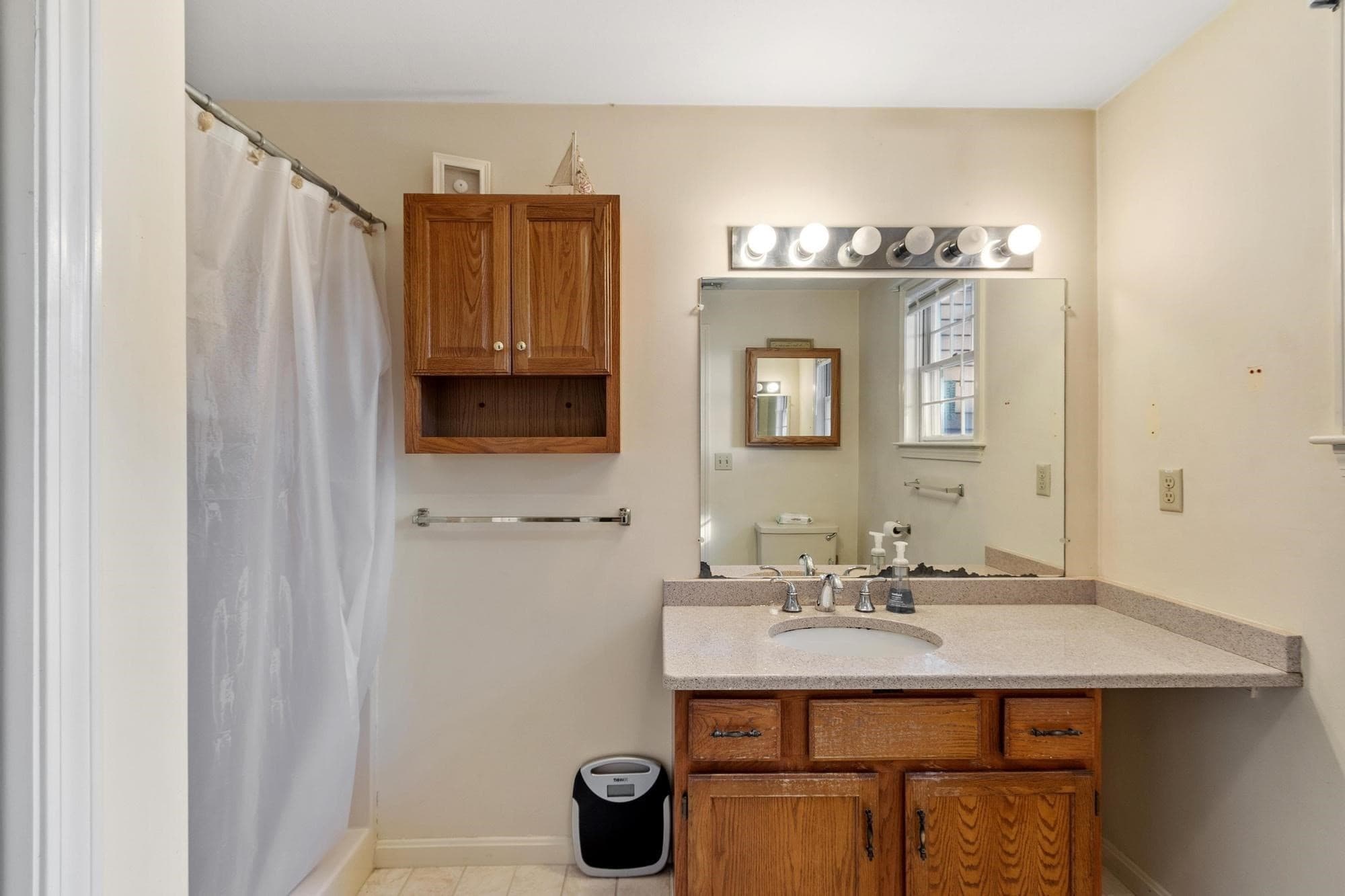 Condex at 13 Acorn Street # 13, Haverhill MA 01832, Haverhill, photo 17 of 35