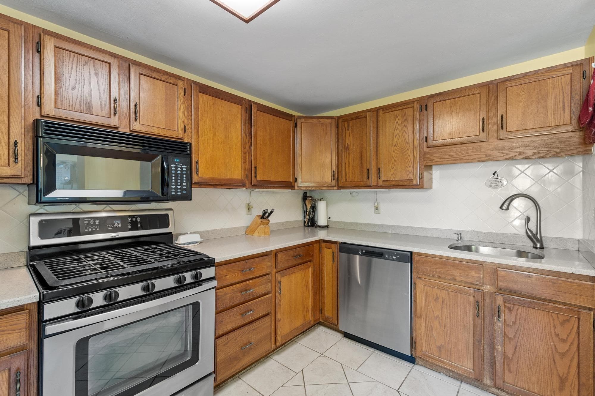 Condex at 13 Acorn Street # 13, Haverhill MA 01832, Haverhill, photo 10 of 35