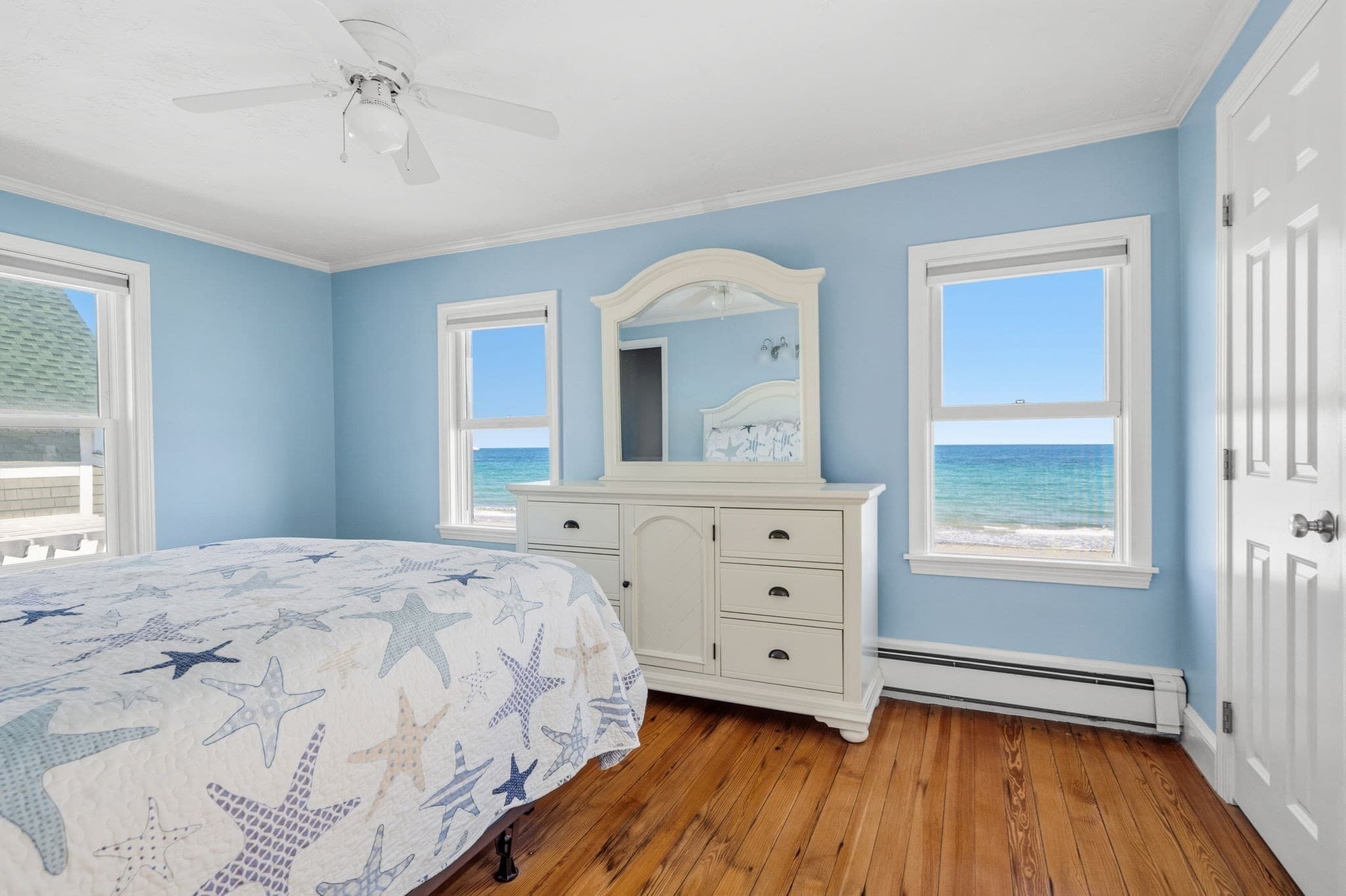 Single Family Residence at 331 Beach Ave, Hull MA 02045, Hull, photo 15 of 26