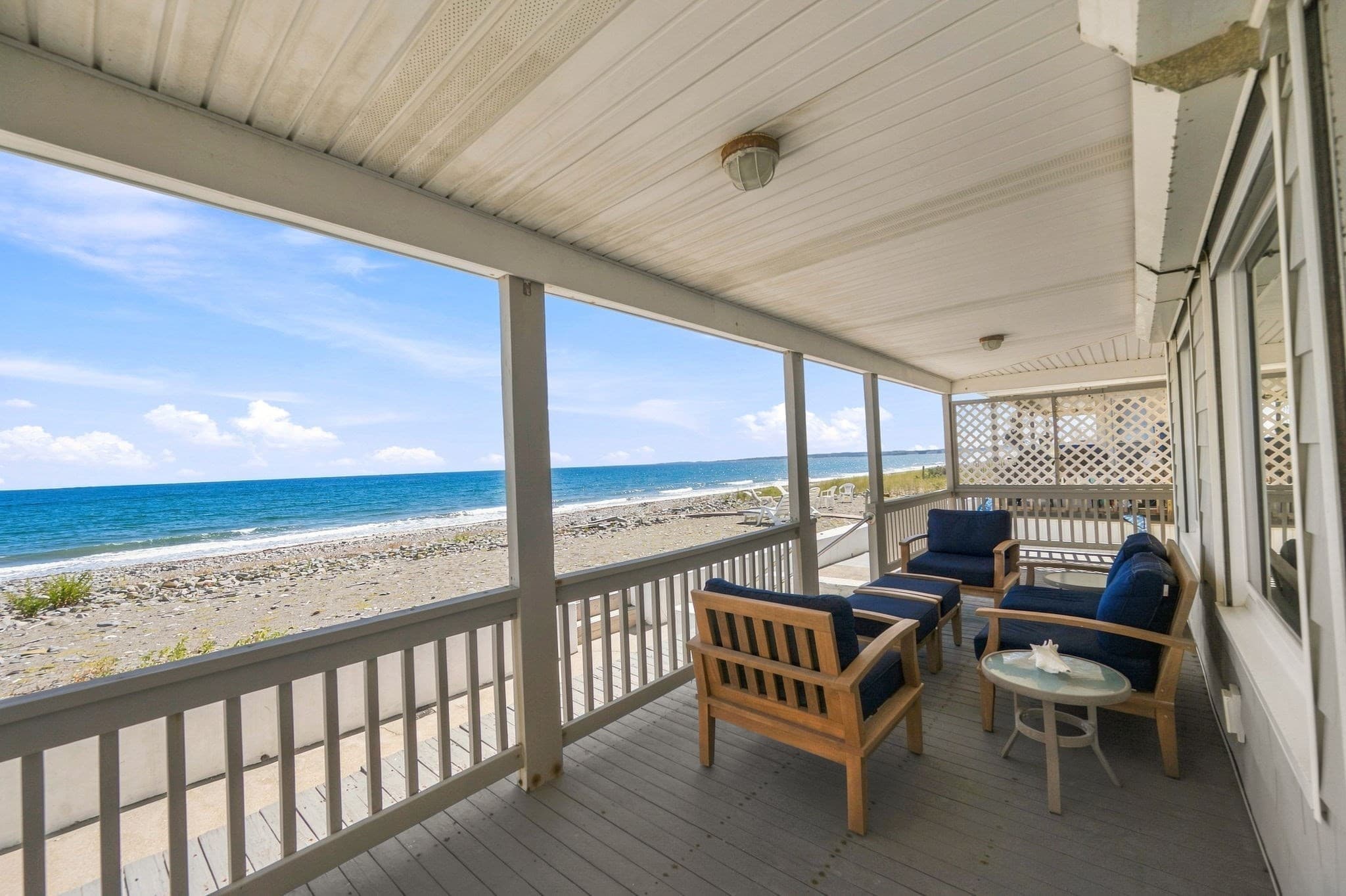 Single Family Residence at 331 Beach Ave, Hull MA 02045, Hull, photo 11 of 26