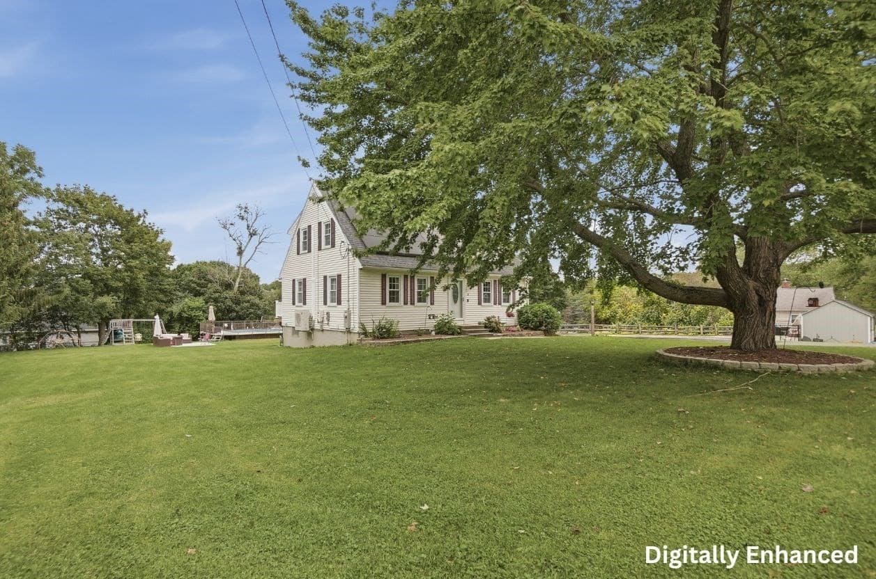 Single Family Residence at 6 Westview Drive, Sutton MA 01590, Sutton, photo 3 of 39