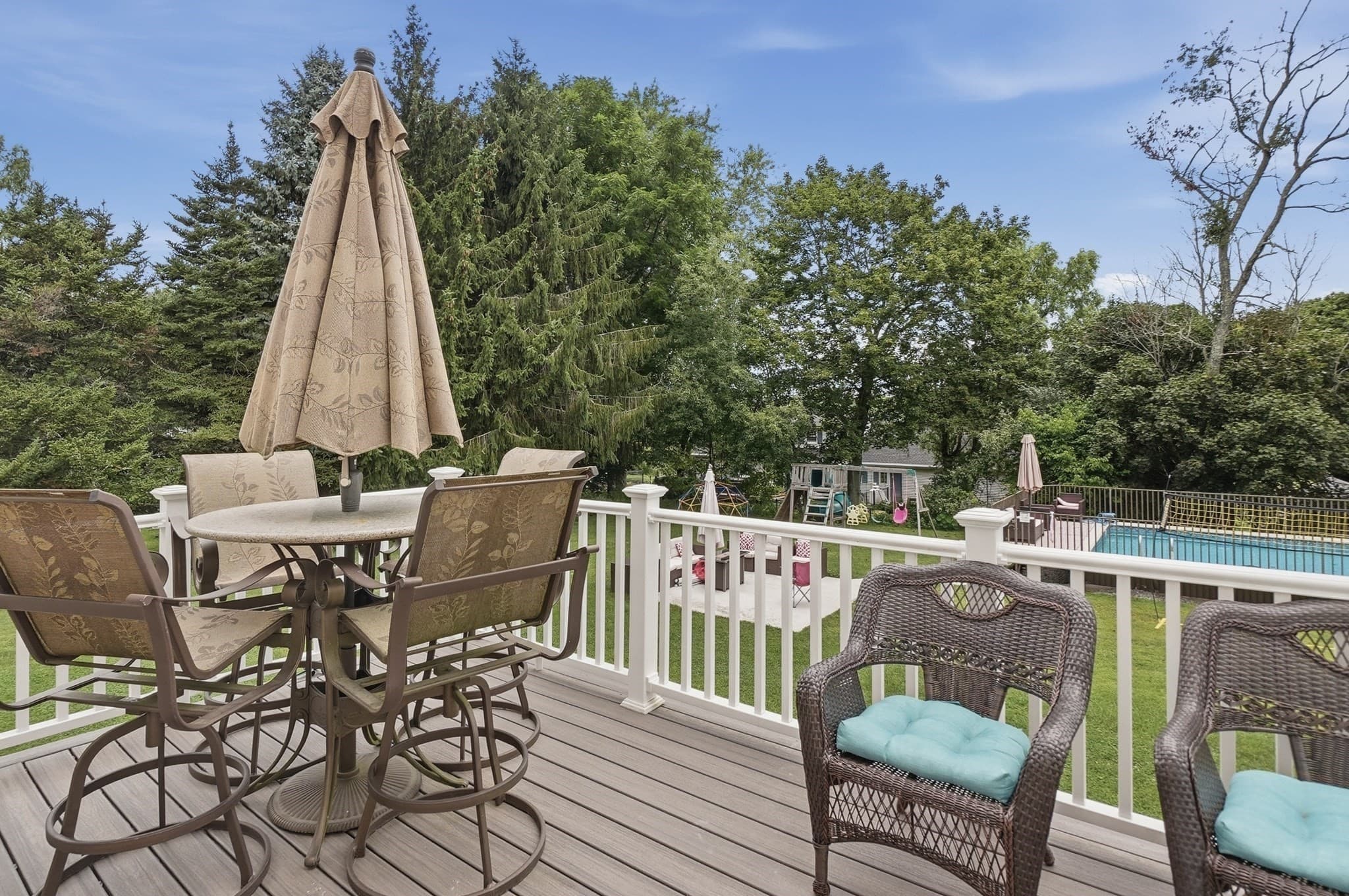 Single Family Residence at 6 Westview Drive, Sutton MA 01590, Sutton, photo 32 of 39