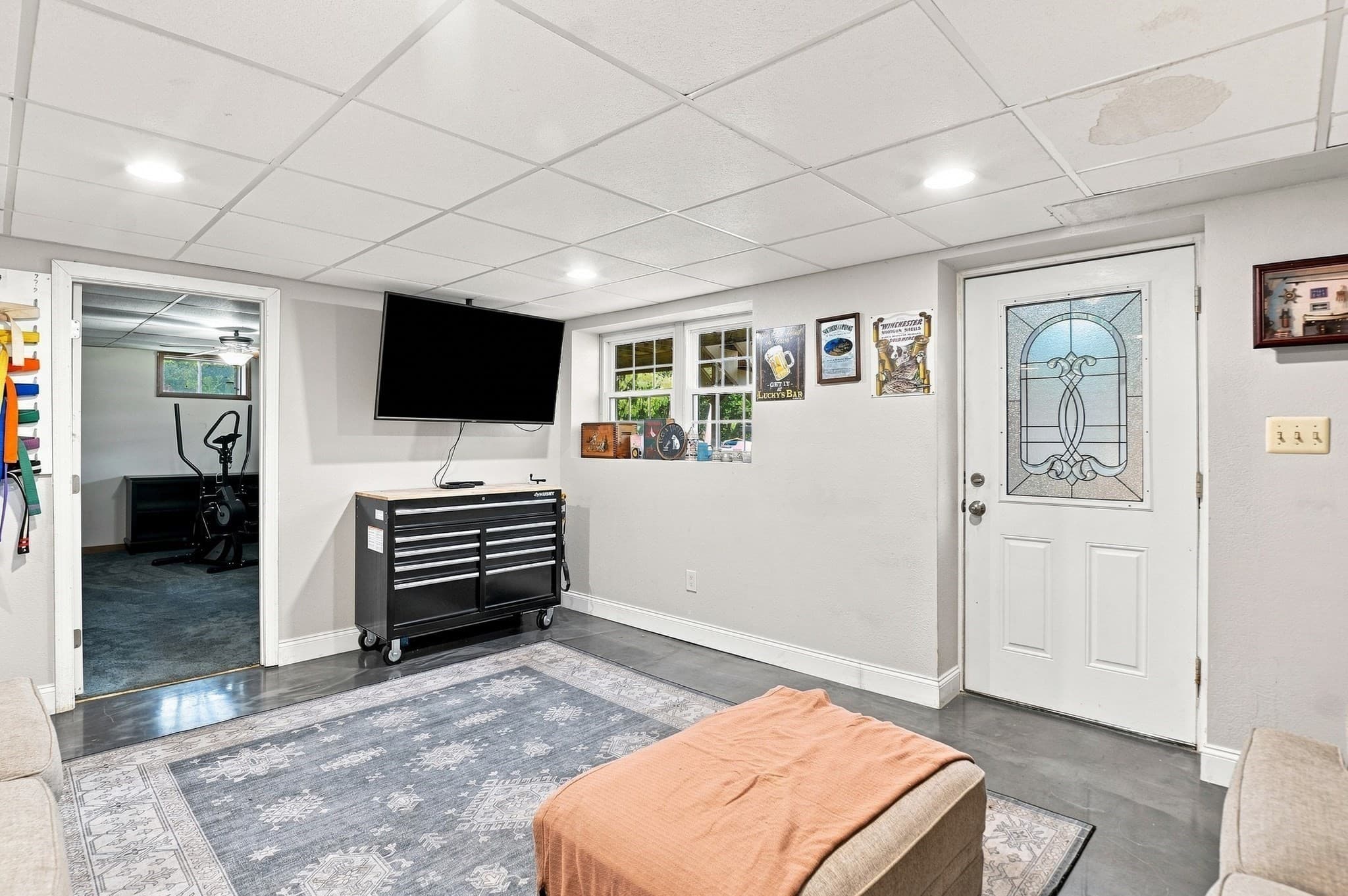 Single Family Residence at 6 Westview Drive, Sutton MA 01590, Sutton, photo 28 of 39