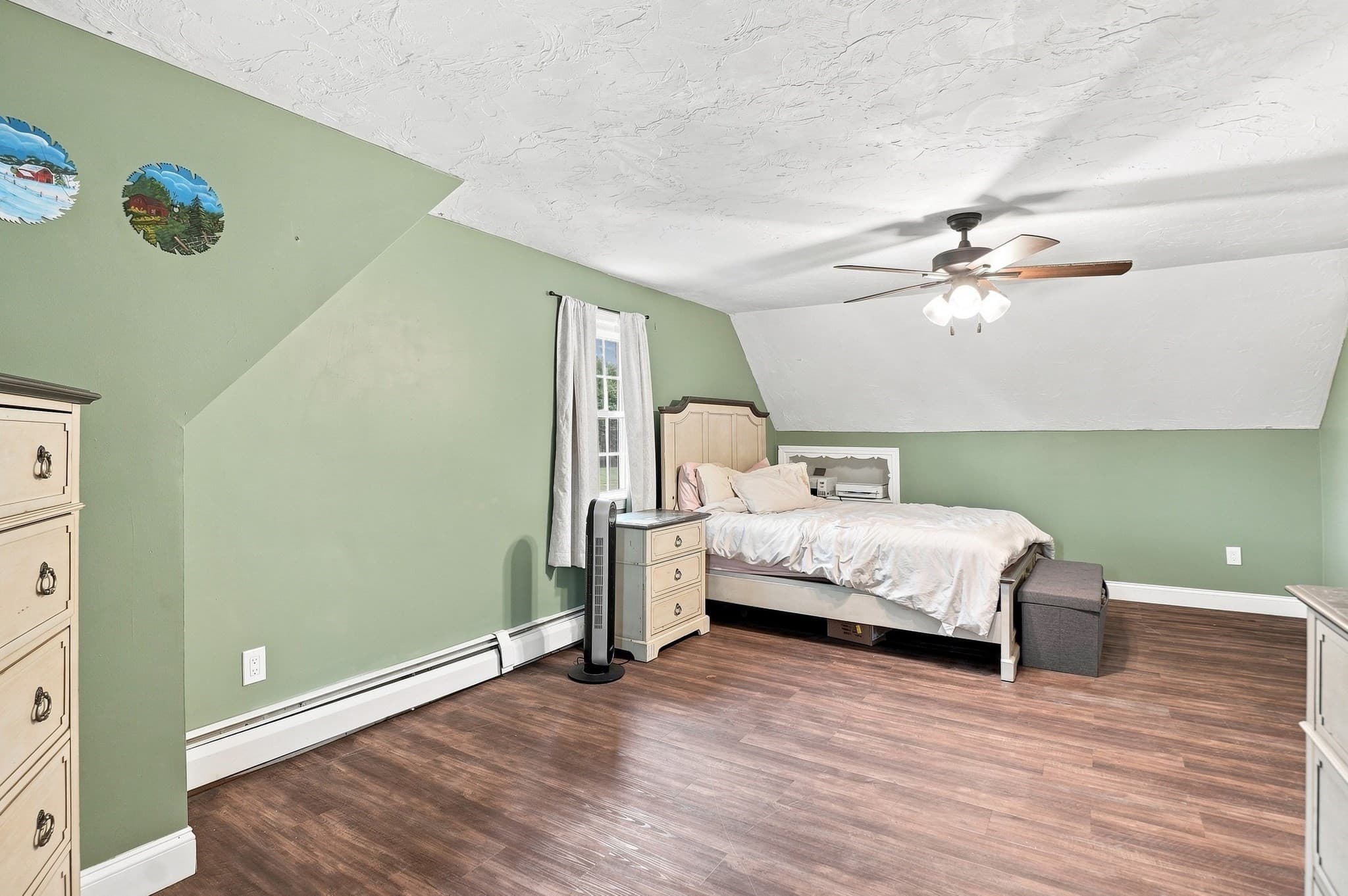 Single Family Residence at 6 Westview Drive, Sutton MA 01590, Sutton, photo 18 of 39