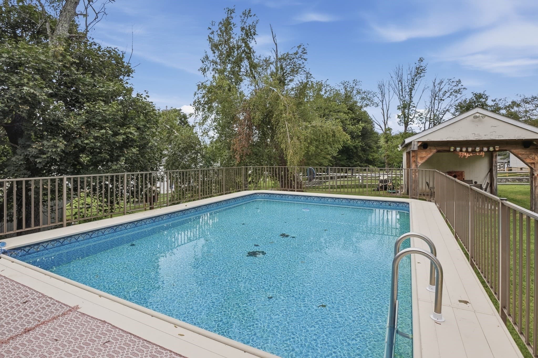 Single Family Residence at 6 Westview Drive, Sutton MA 01590, Sutton, photo 37 of 39