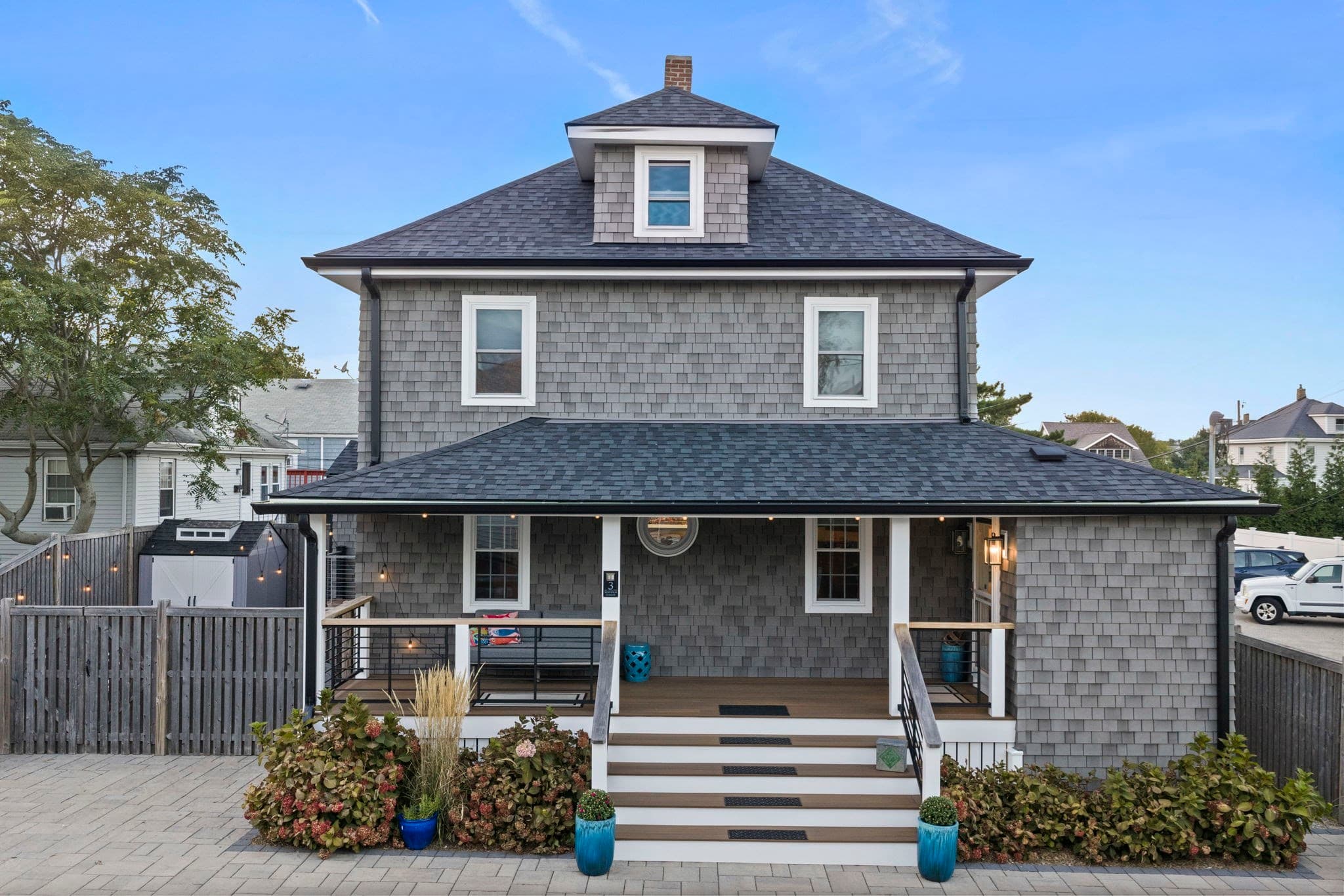 3 Lincoln St, Hull MA 02045