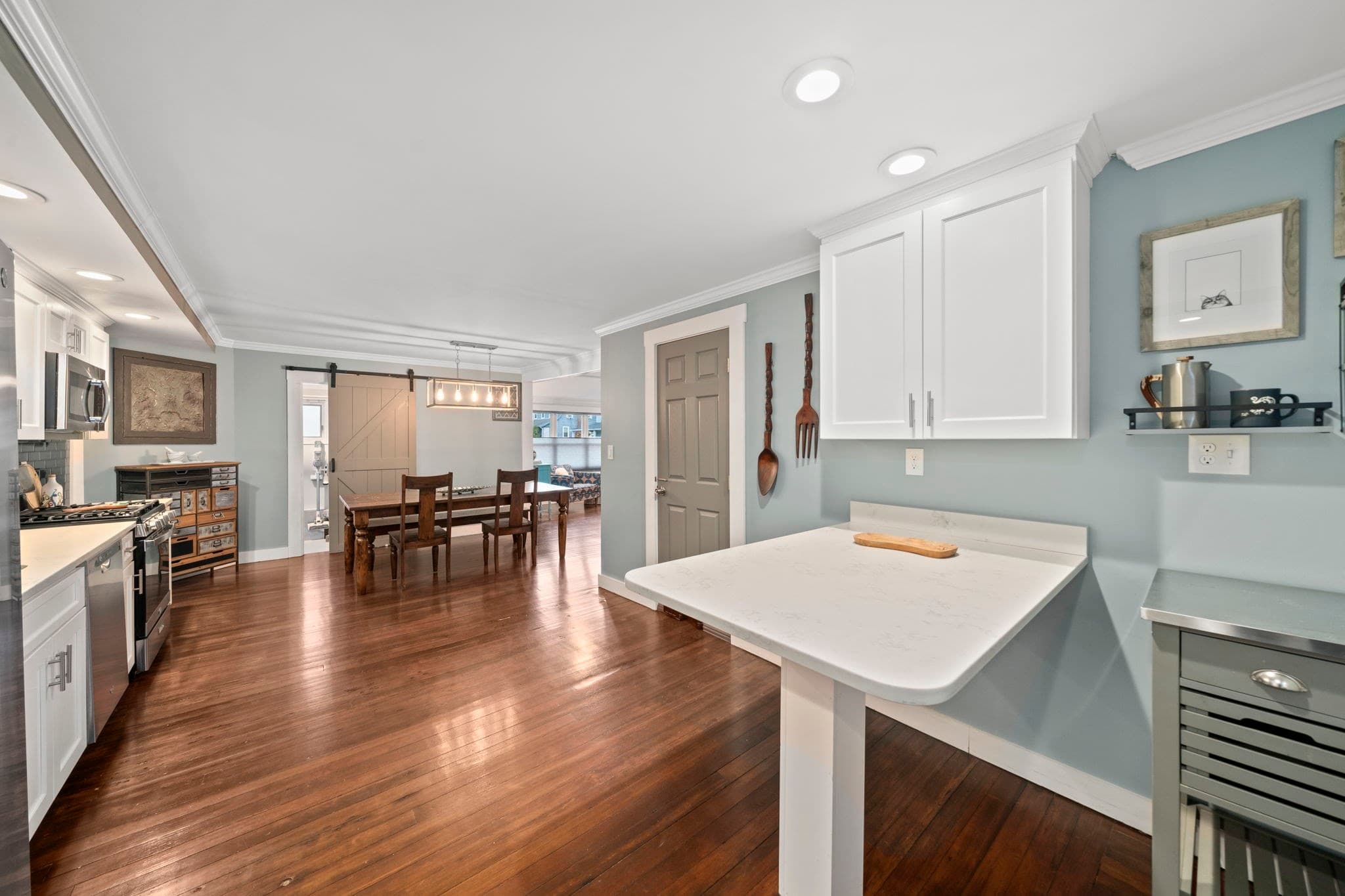 Single Family Residence at 3 Lincoln St, Hull MA 02045, Hull, photo 11 of 42