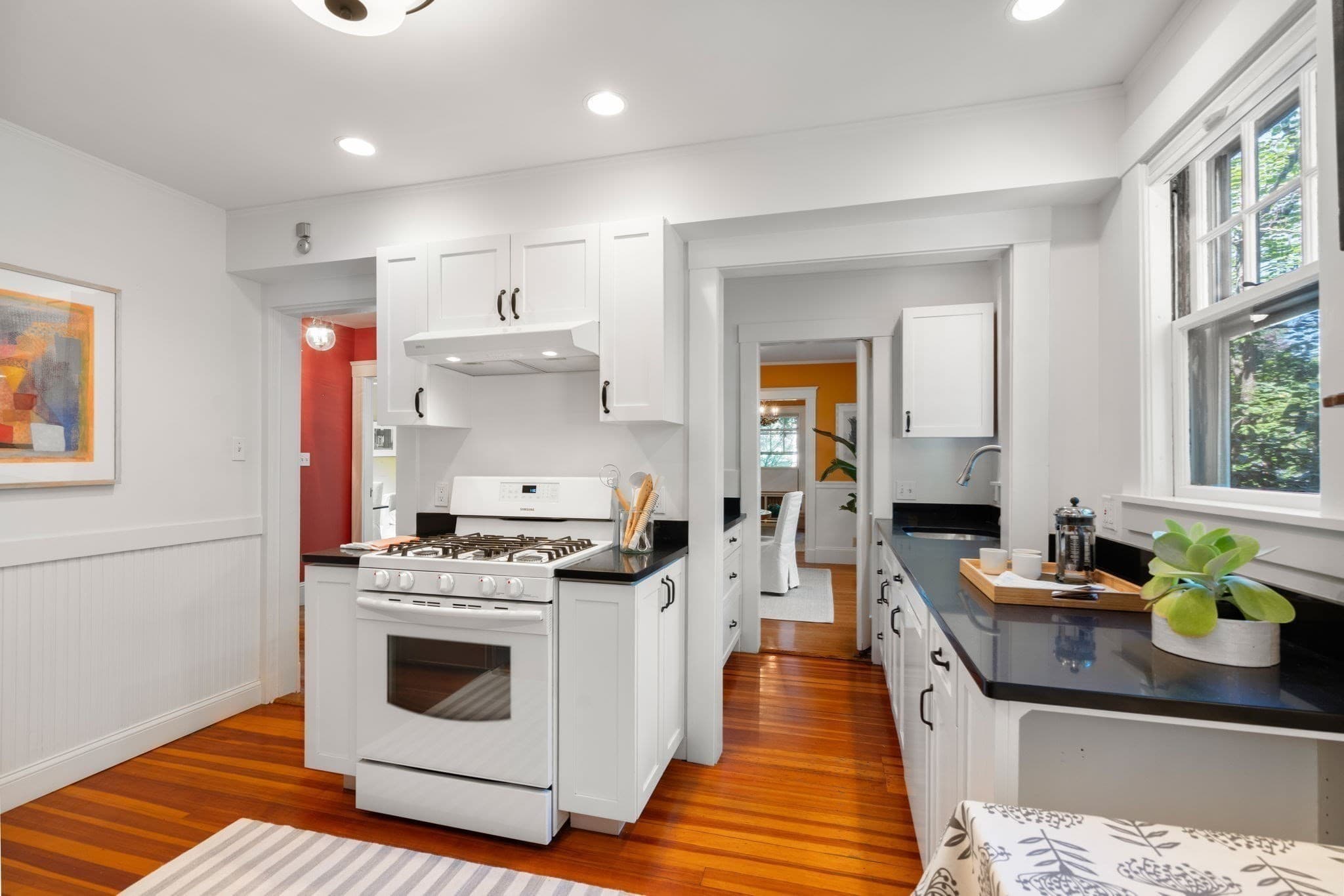 Condominium at 160 Appleton Street # 1, Cambridge MA 02138, Cambridge, photo 8 of 23
