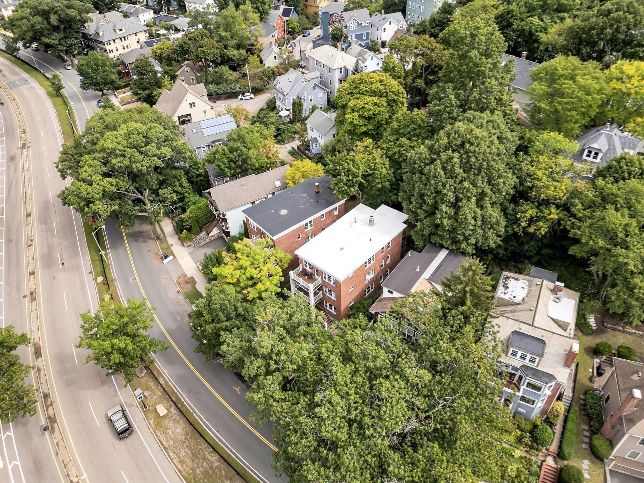 Condominium at 250 Arborway # 3, Boston MA 02130, photo 24 of 27