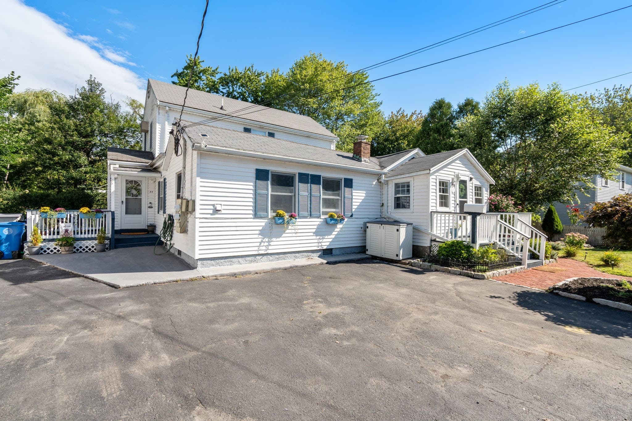 Single Family Residence at 33 Plant Rd, Waltham MA 02451, photo 37 of 41