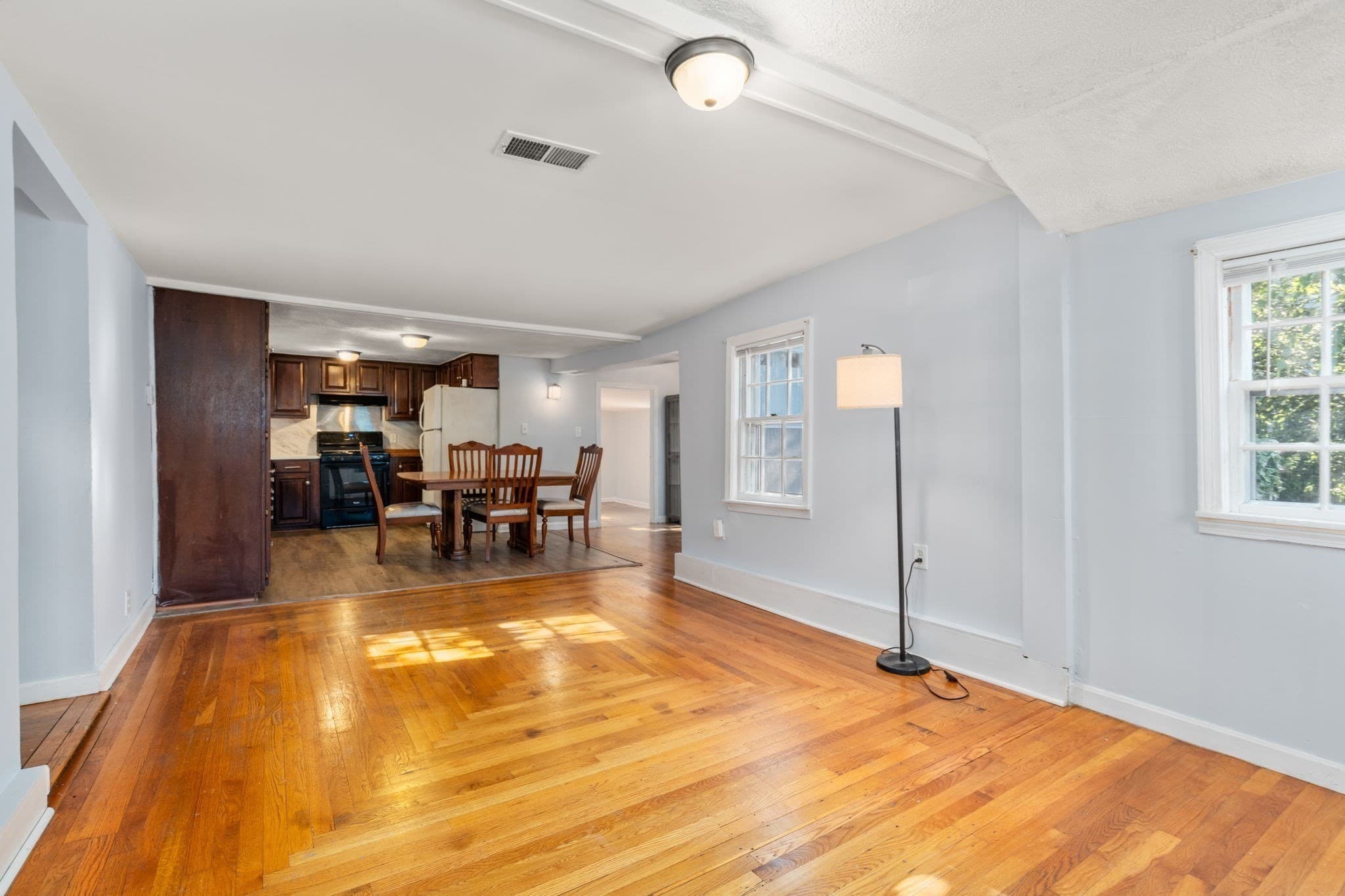 Single Family Residence at 33 Plant Rd, Waltham MA 02451, photo 19 of 41