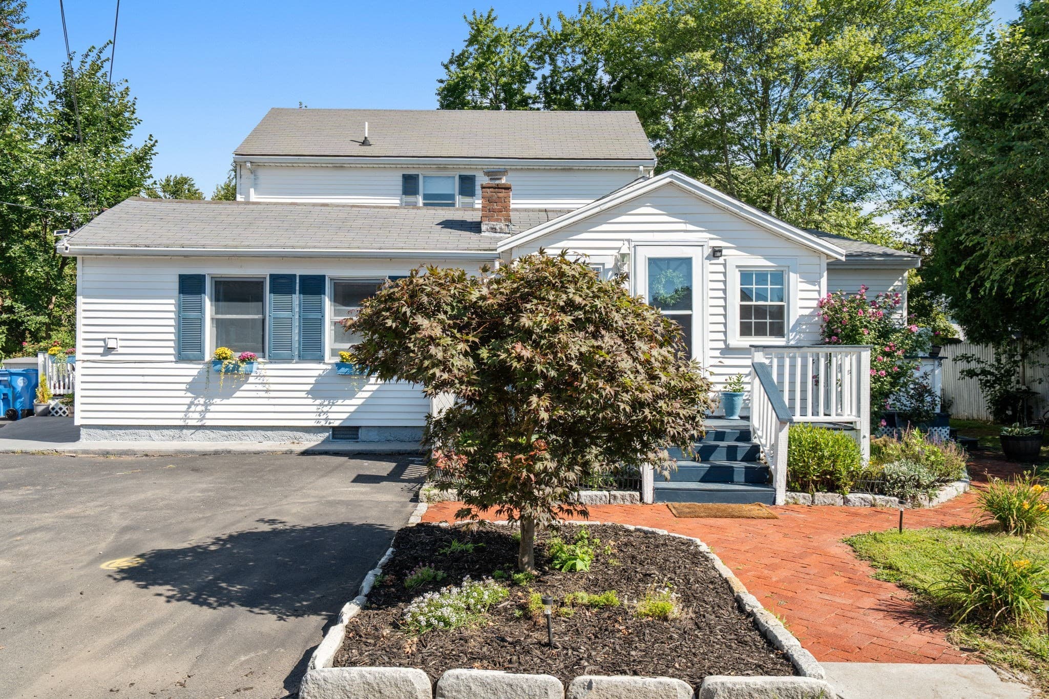 Single Family Residence at 33 Plant Rd, Waltham MA 02451, photo 40 of 41