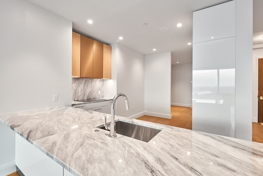 Condominium at 240 Devonshire Street # 3704, Boston MA 02110, photo 6 of 40