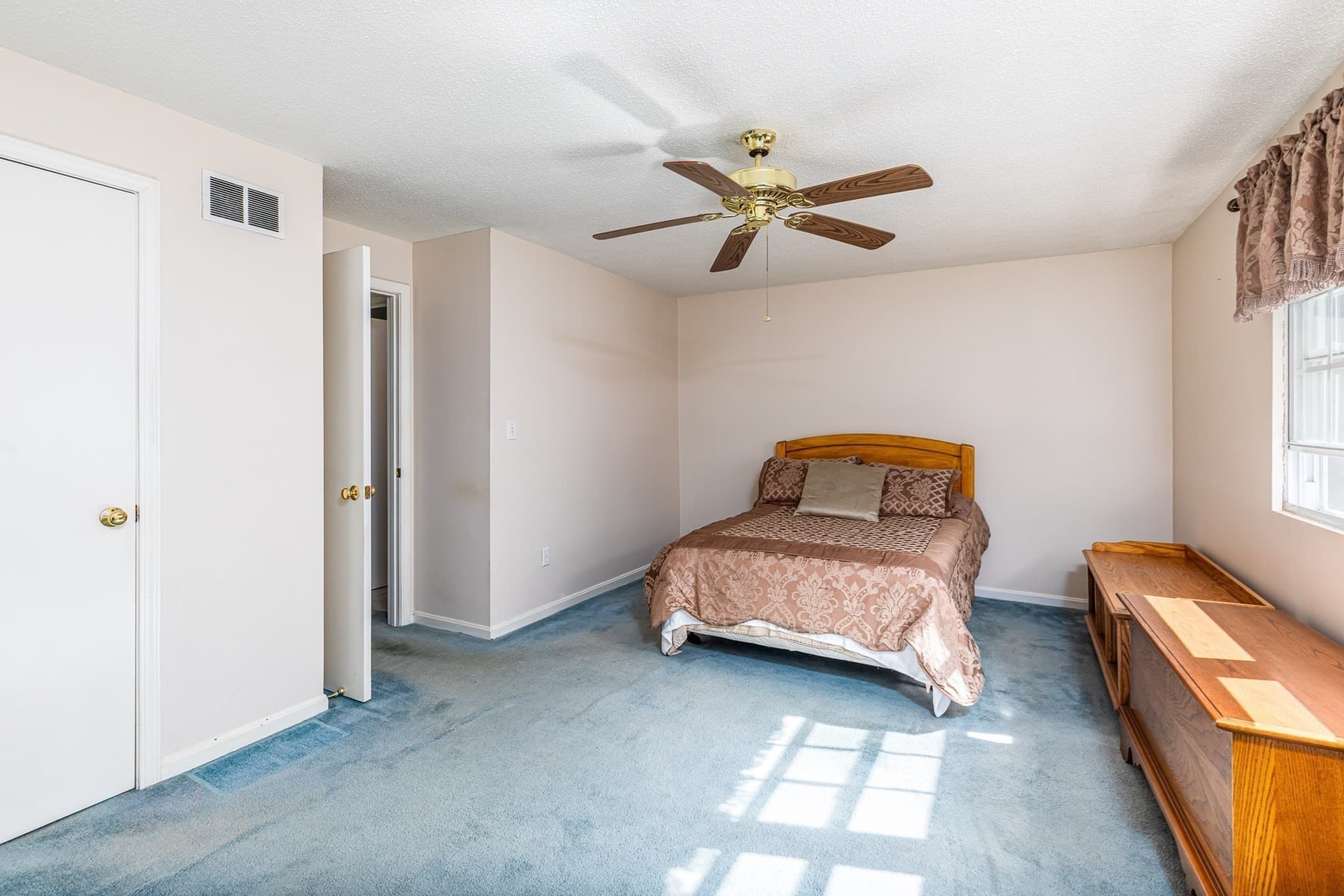 Condominium at 535 Haverhill St. # 8, Rowley MA 01969, photo 14 of 22