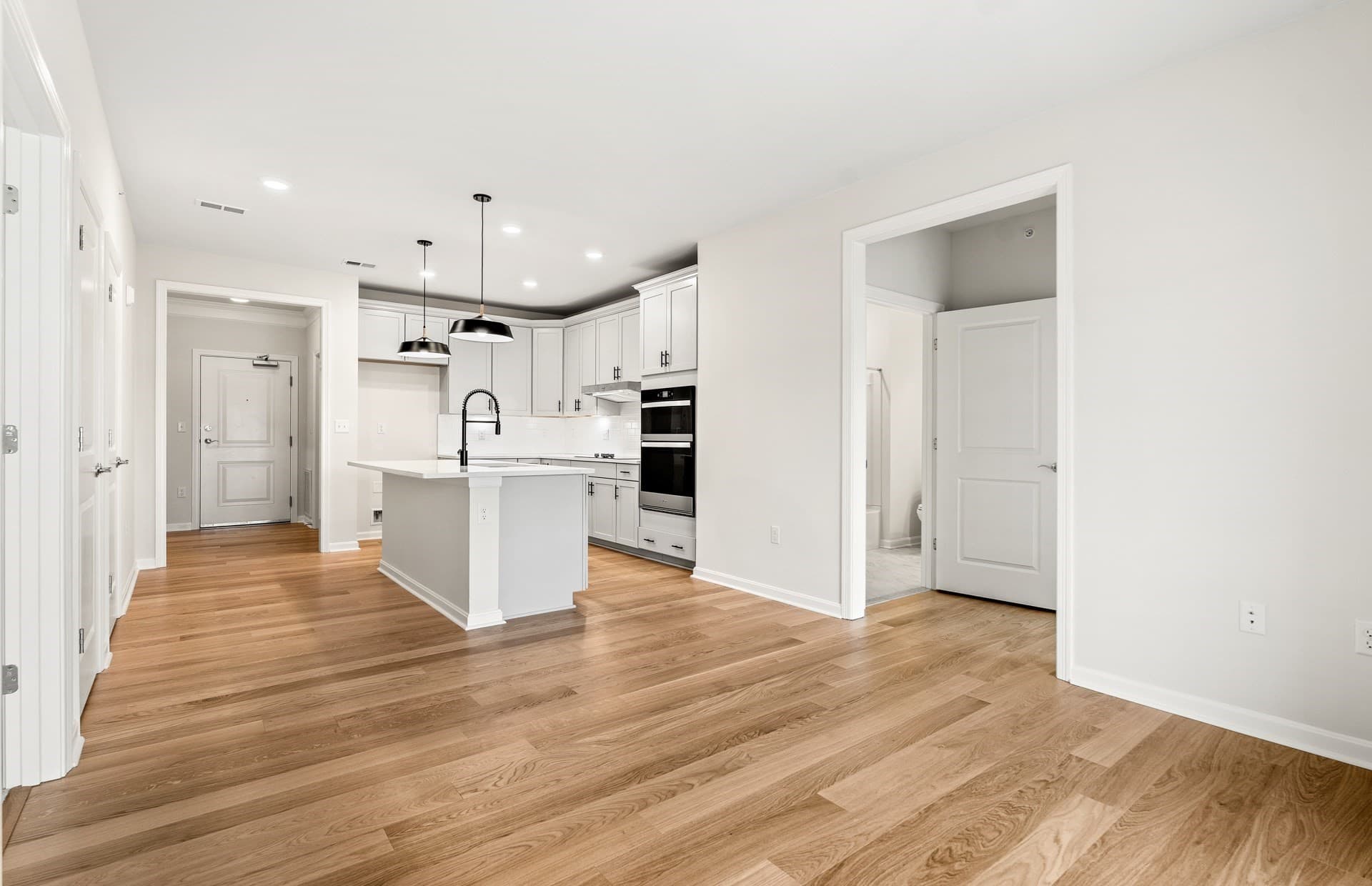 Condominium at 5 Peters Farm Way # 7405, Westborough MA 01581, Westborough, photo 7 of 34