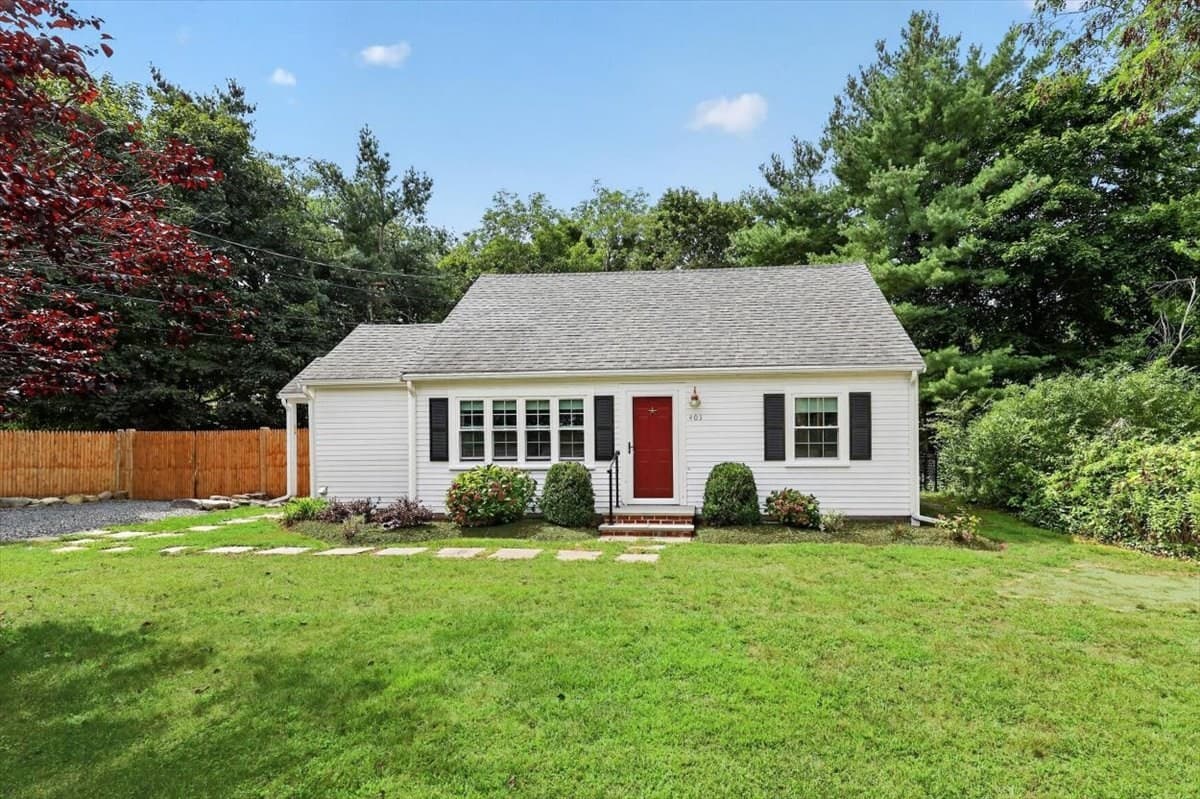 Single Family Residence at 403 Country Way, Scituate MA 02066, Scituate, photo 2 of 26