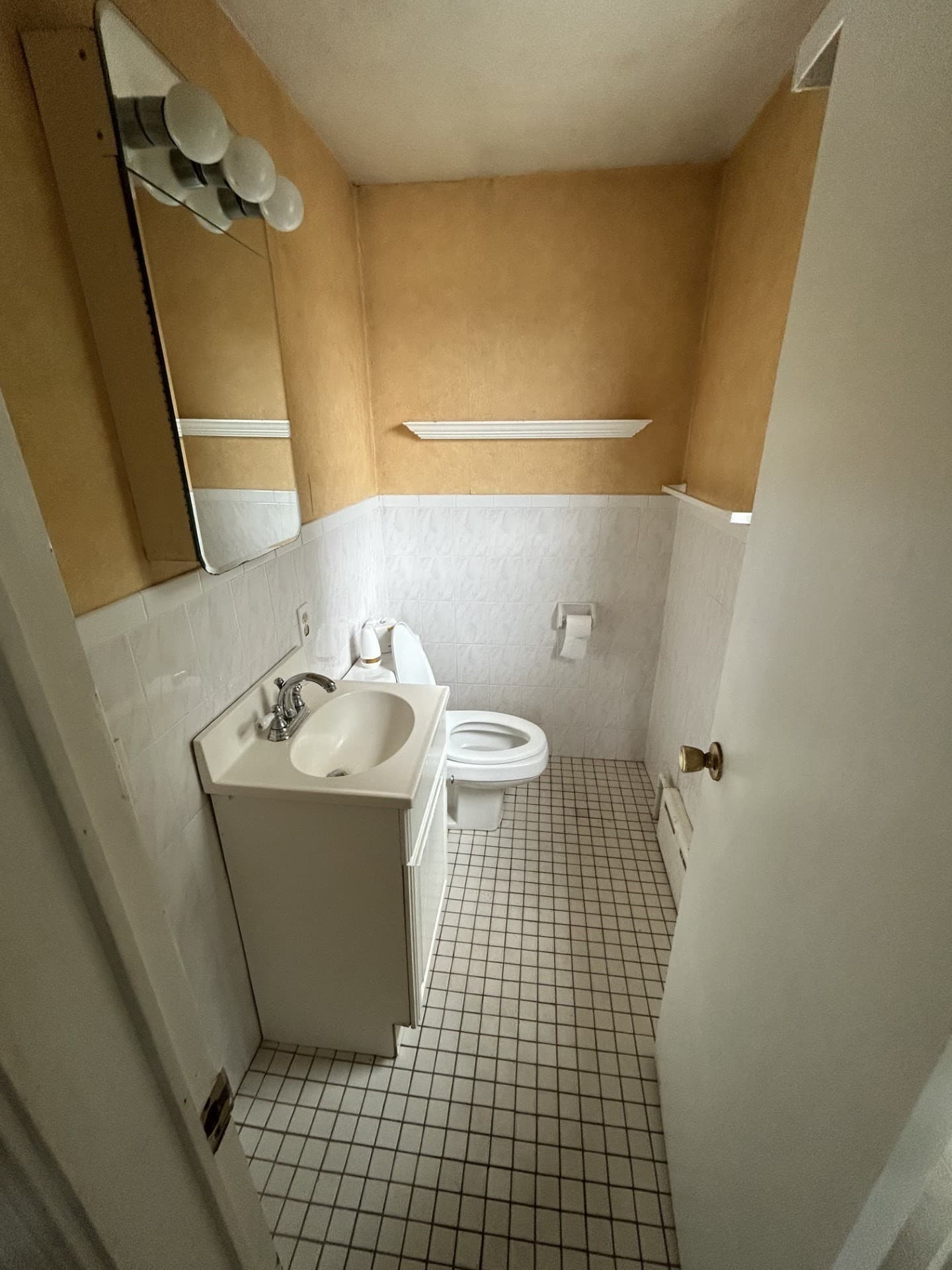 Single Family Residence at 331 Vane Street, Revere MA 02151, Revere, photo 3 of 17