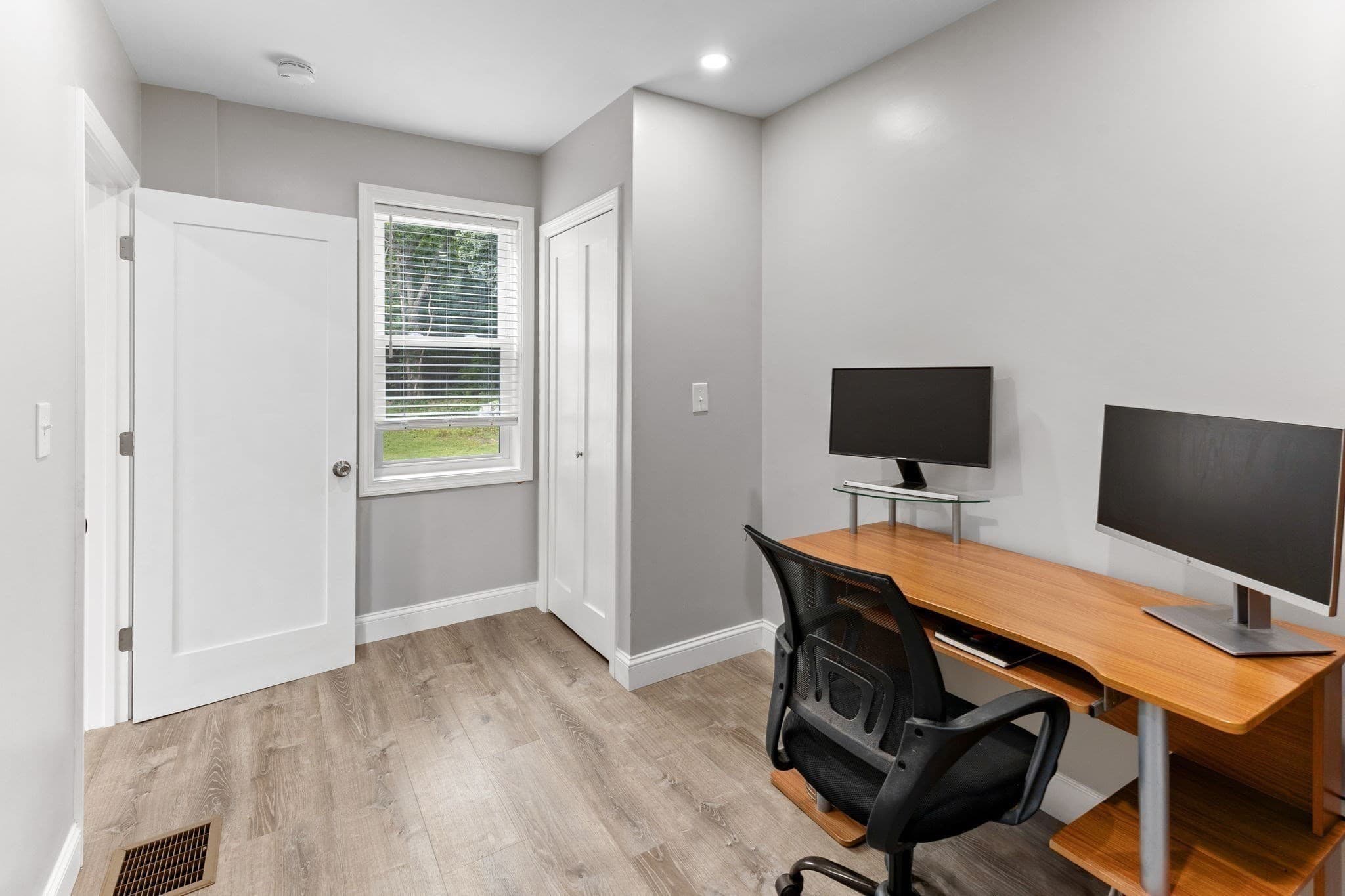 Single Family Residence at 188 Page St, Avon MA 02322, Avon, photo 17 of 37