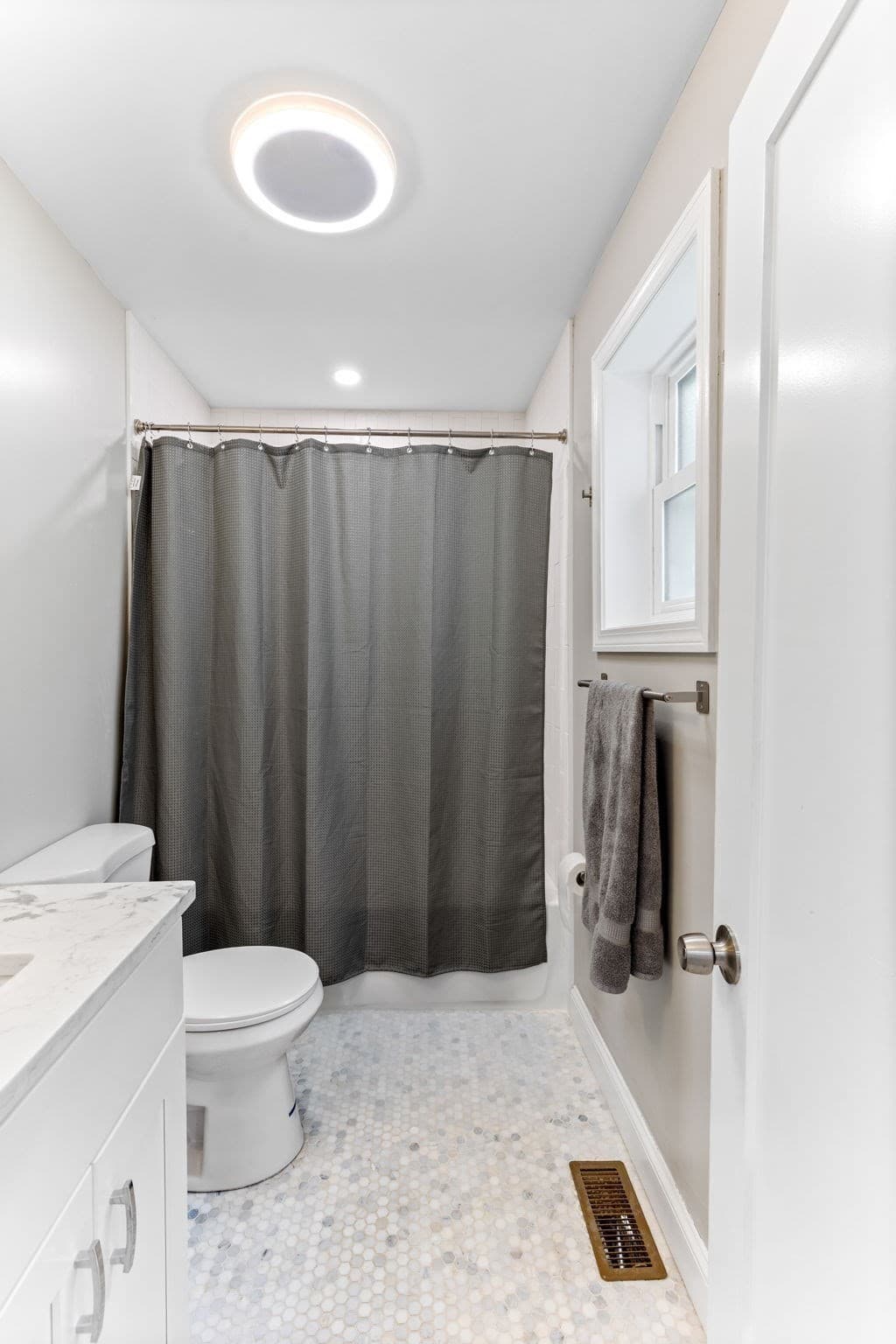 Single Family Residence at 188 Page St, Avon MA 02322, Avon, photo 19 of 37