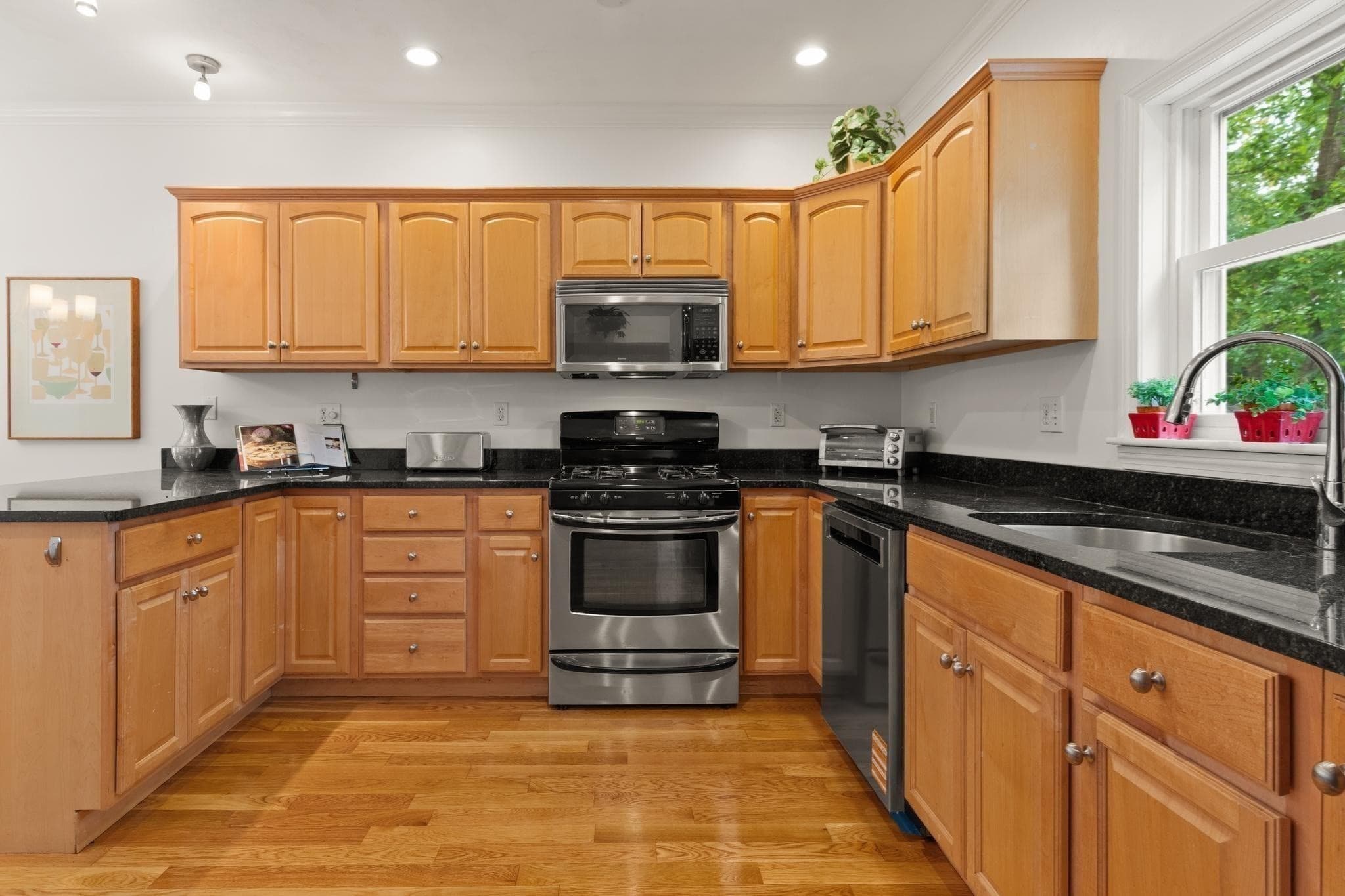 Condominium at 51 Wyman Ter # B, Arlington MA 02474, Arlington, photo 9 of 38