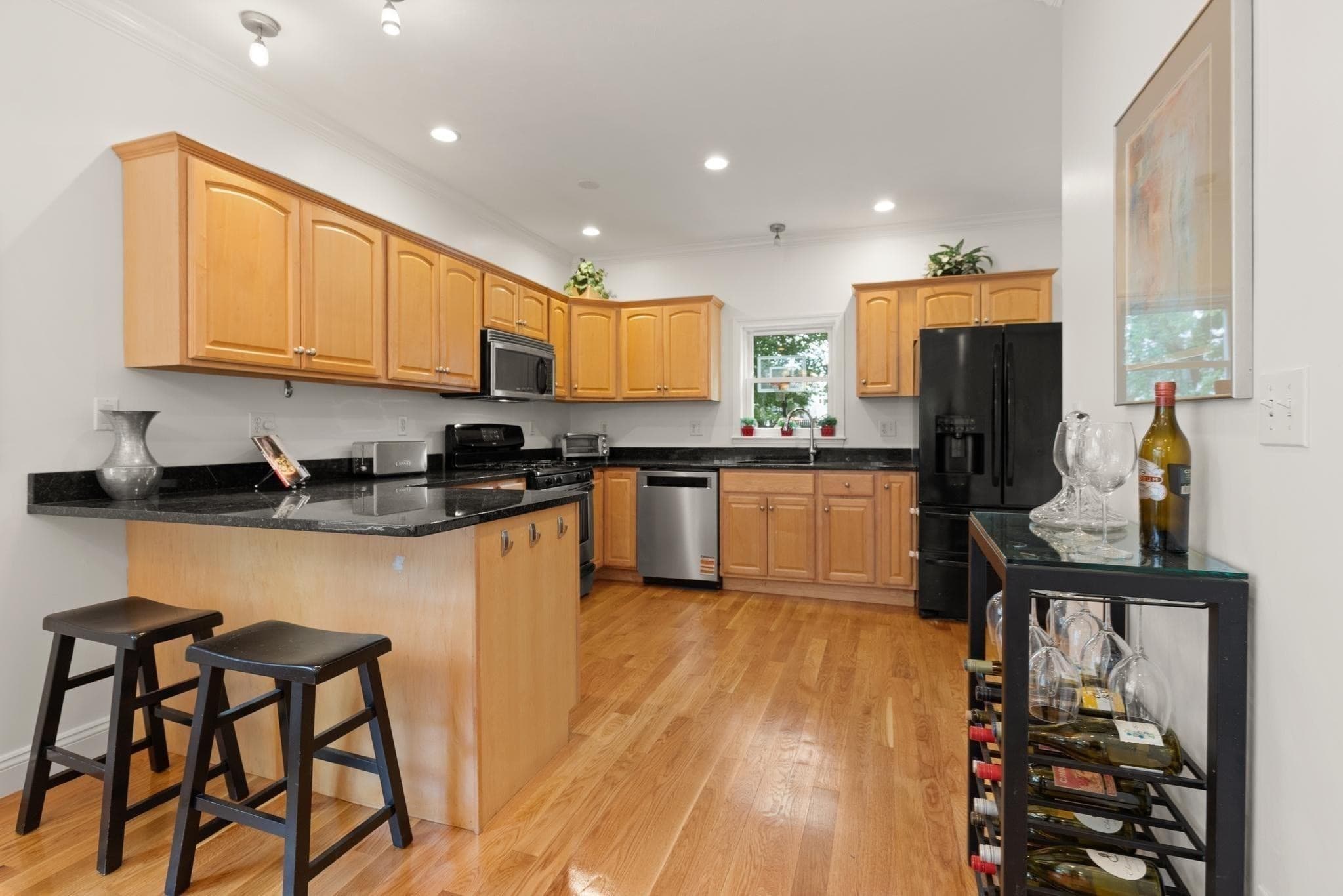 Condominium at 51 Wyman Ter # B, Arlington MA 02474, Arlington, photo 8 of 38