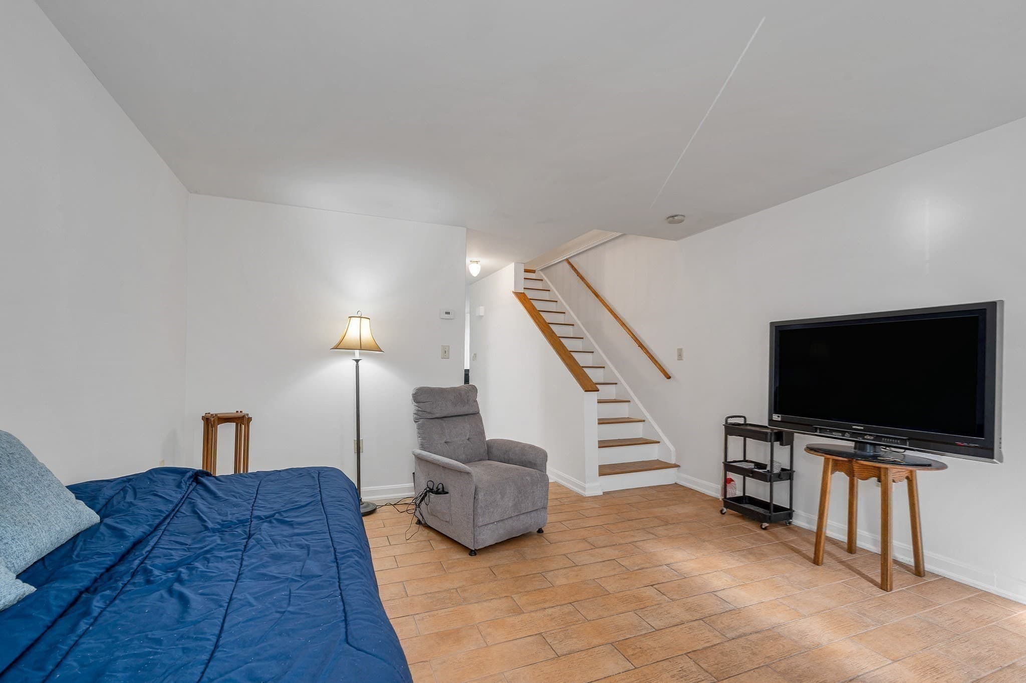 Condominium at 74 Roper St # F, Lowell MA 01852, photo 7 of 23