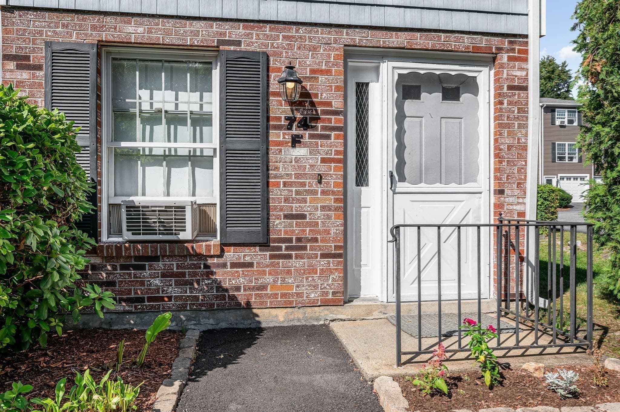 Condominium at 74 Roper St # F, Lowell MA 01852, photo 19 of 23