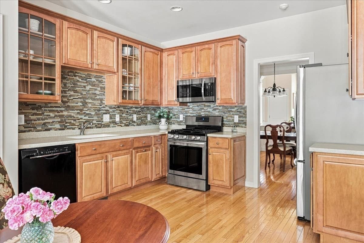 Condominium at 40 Stonebridge Dr # 40, Hanson MA 02341, Hanson, photo 5 of 37