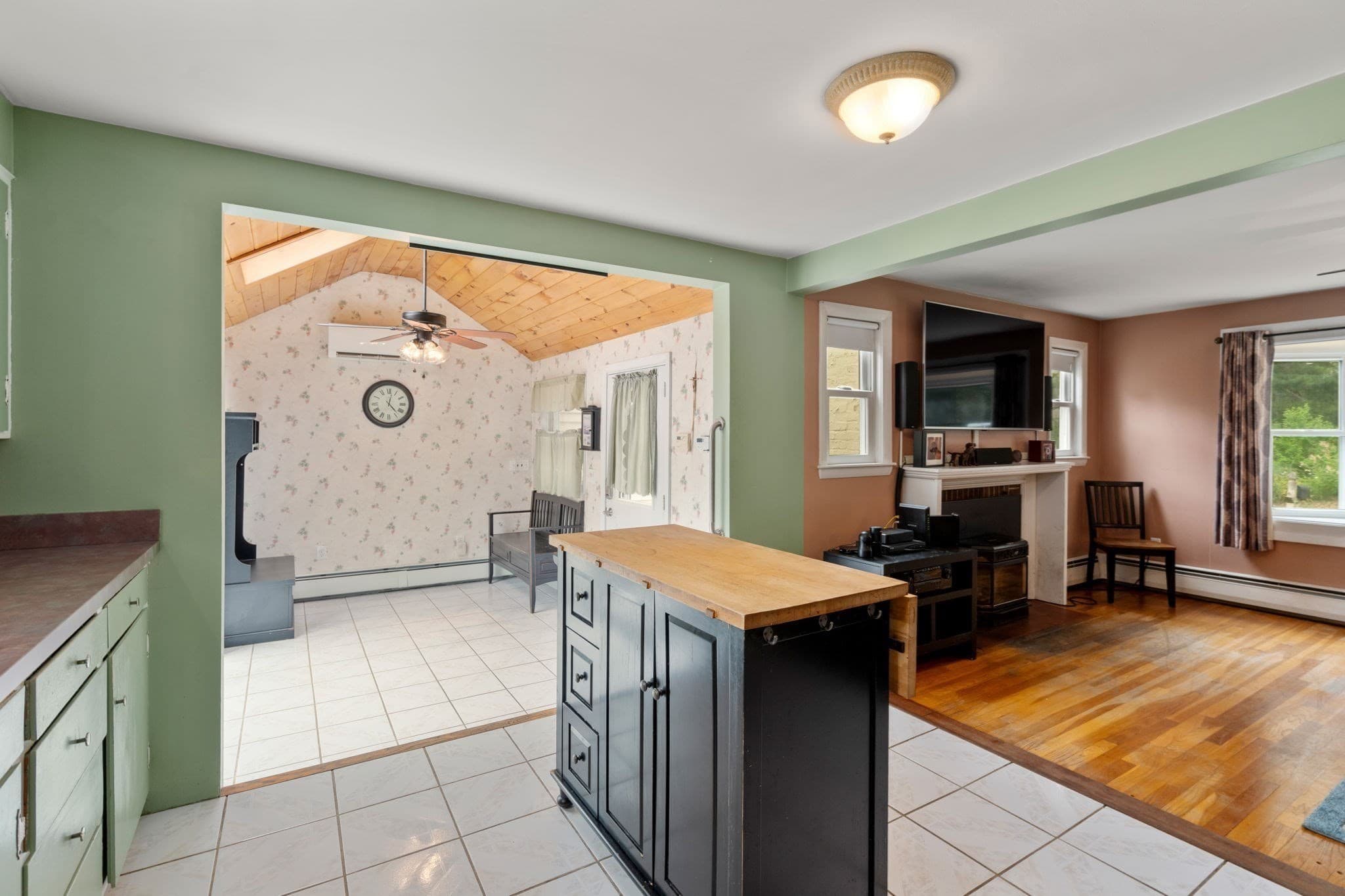 Single Family Residence at 25 Wilson Street, Beverly MA 01915, Beverly, photo 12 of 27