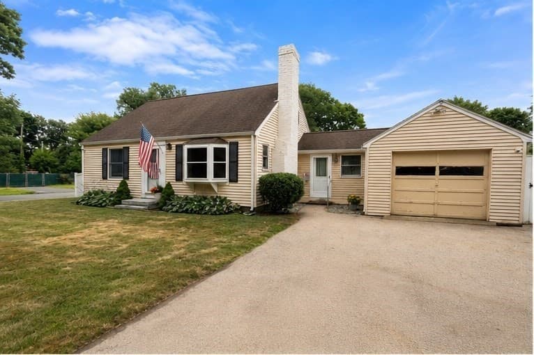 Single Family Residence at 25 Wilson Street, Beverly MA 01915, Beverly, photo 3 of 27