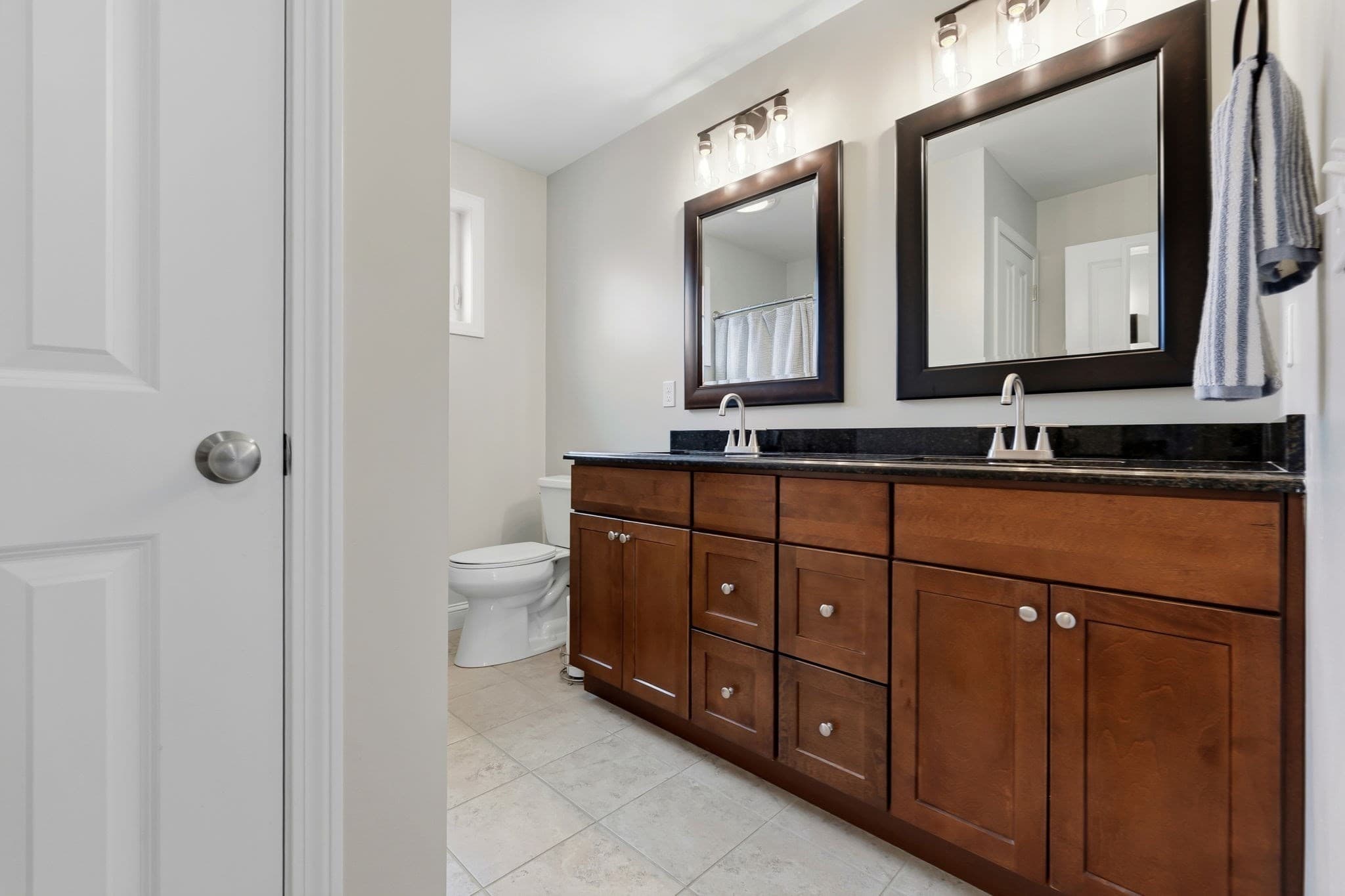 Single Family Residence at 9 Comanche Cir # 11, Haverhill MA 01835, Haverhill, photo 27 of 42