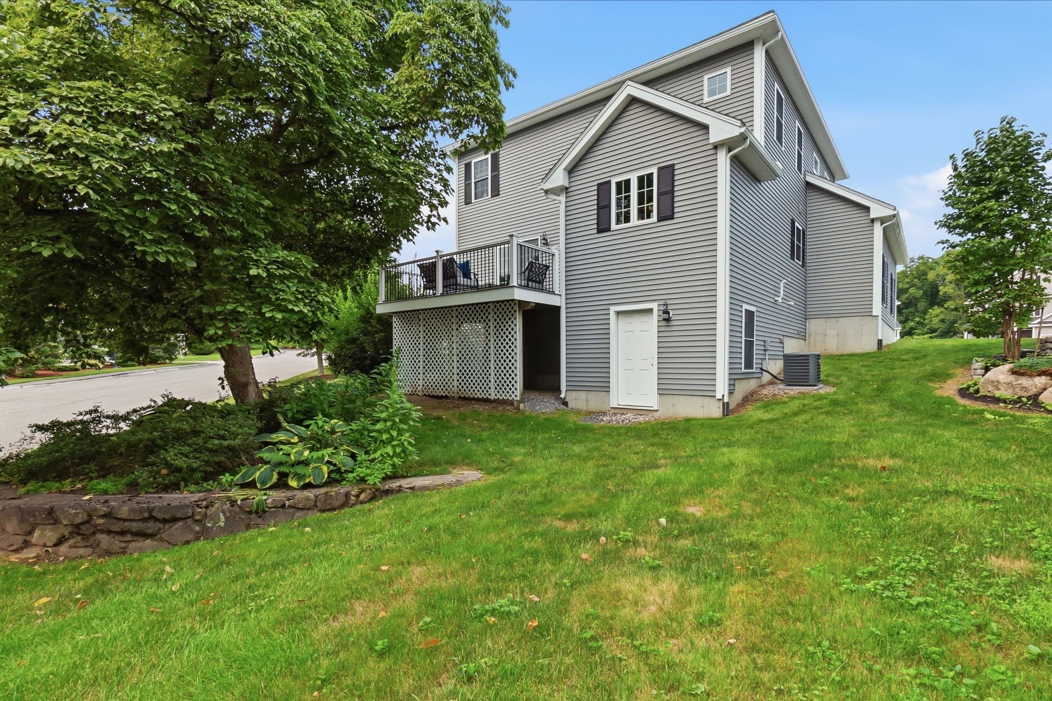 Single Family Residence at 9 Comanche Cir # 11, Haverhill MA 01835, Haverhill, photo 38 of 42