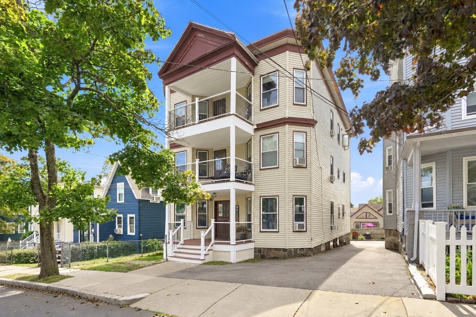 Condominium at 111 Locust St # 2, Winthrop MA 02152, Winthrop, photo 2 of 19