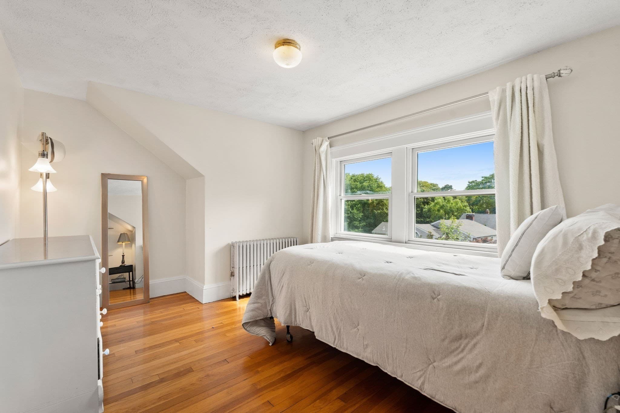 Single Family Residence at 28 Preston Beach Road, Marblehead MA 01945, Marblehead, photo 22 of 36