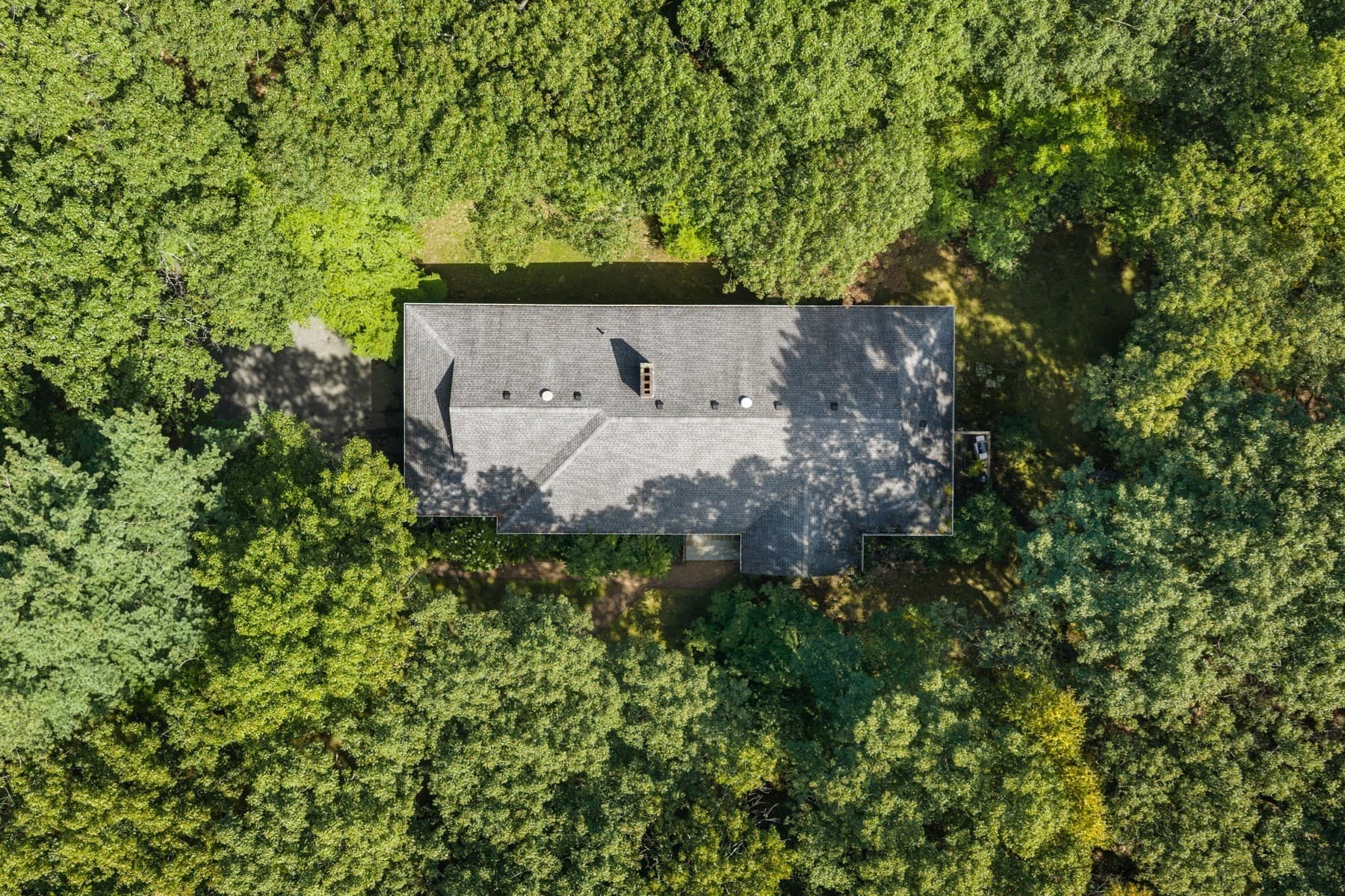 Single Family Residence at 80 Doublet Hill Rd, Weston MA 02493, Weston, photo 5 of 27