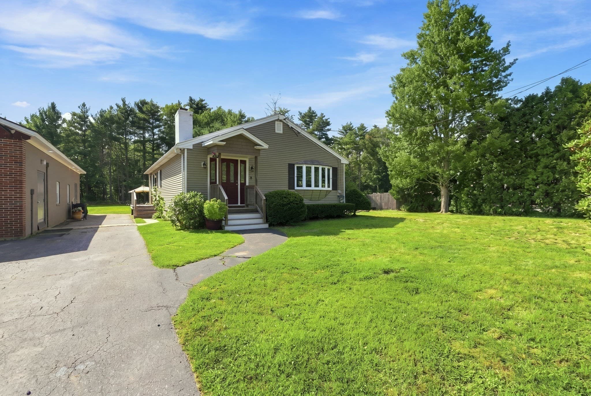 Single Family Residence at 125 Baldwinville State Rd, Winchendon MA 01475, Winchendon, photo 3 of 41