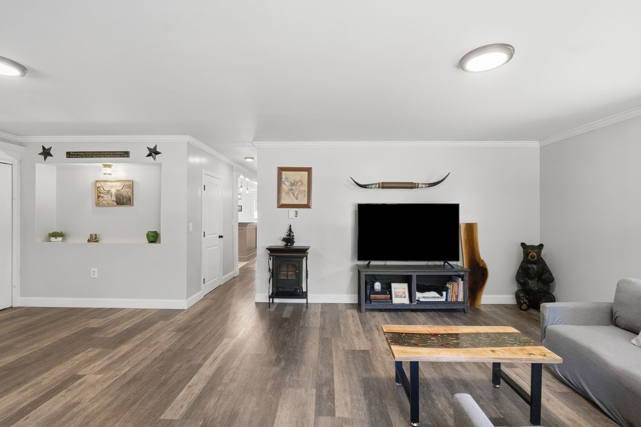 Single Family Residence at 125 Baldwinville State Rd, Winchendon MA 01475, Winchendon, photo 9 of 41