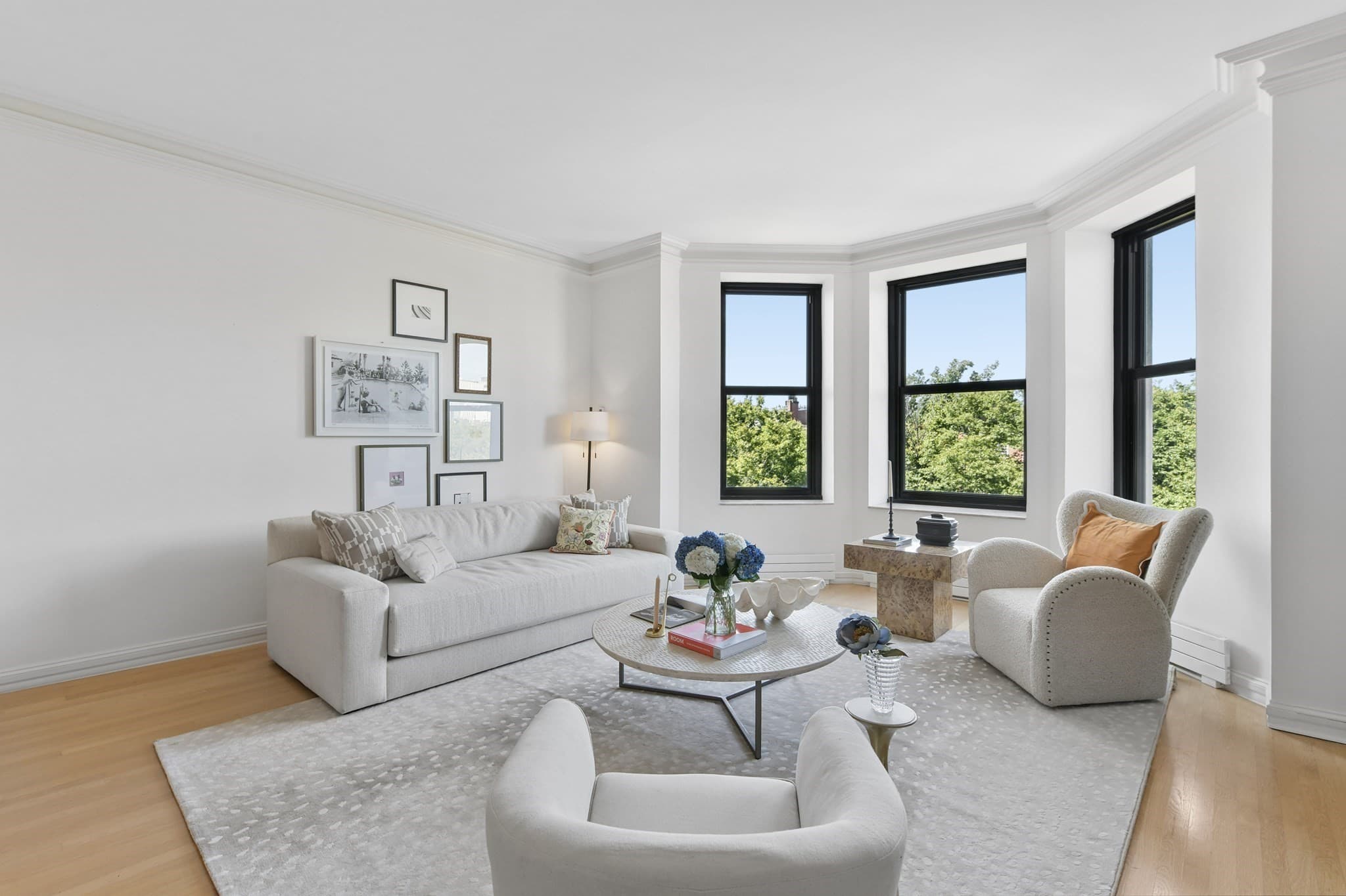 Condominium at 160 Commonwealth Avenue # 414, Boston MA 02116, photo 2 of 25