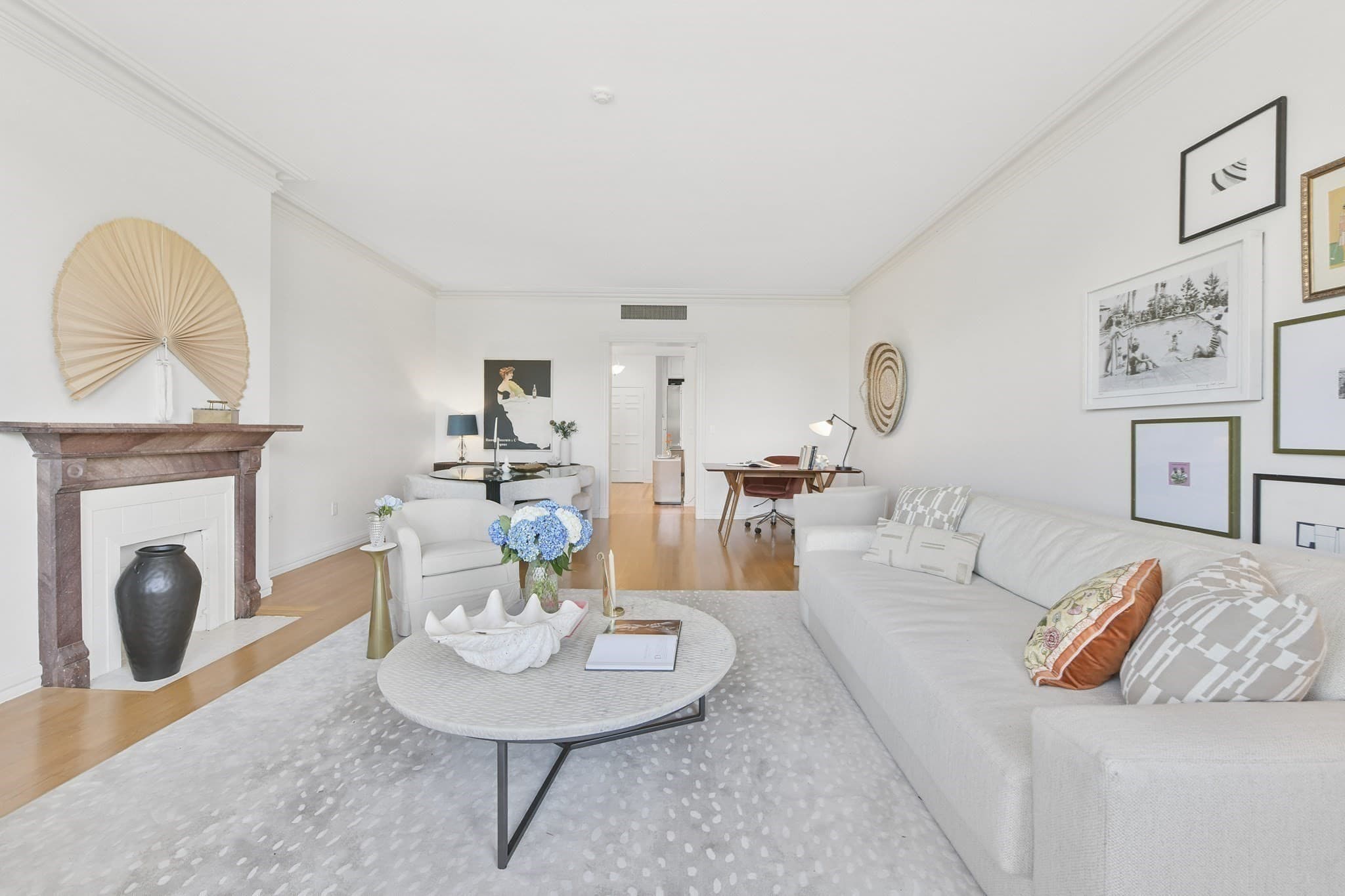 Condominium at 160 Commonwealth Avenue # 414, Boston MA 02116, photo 6 of 25